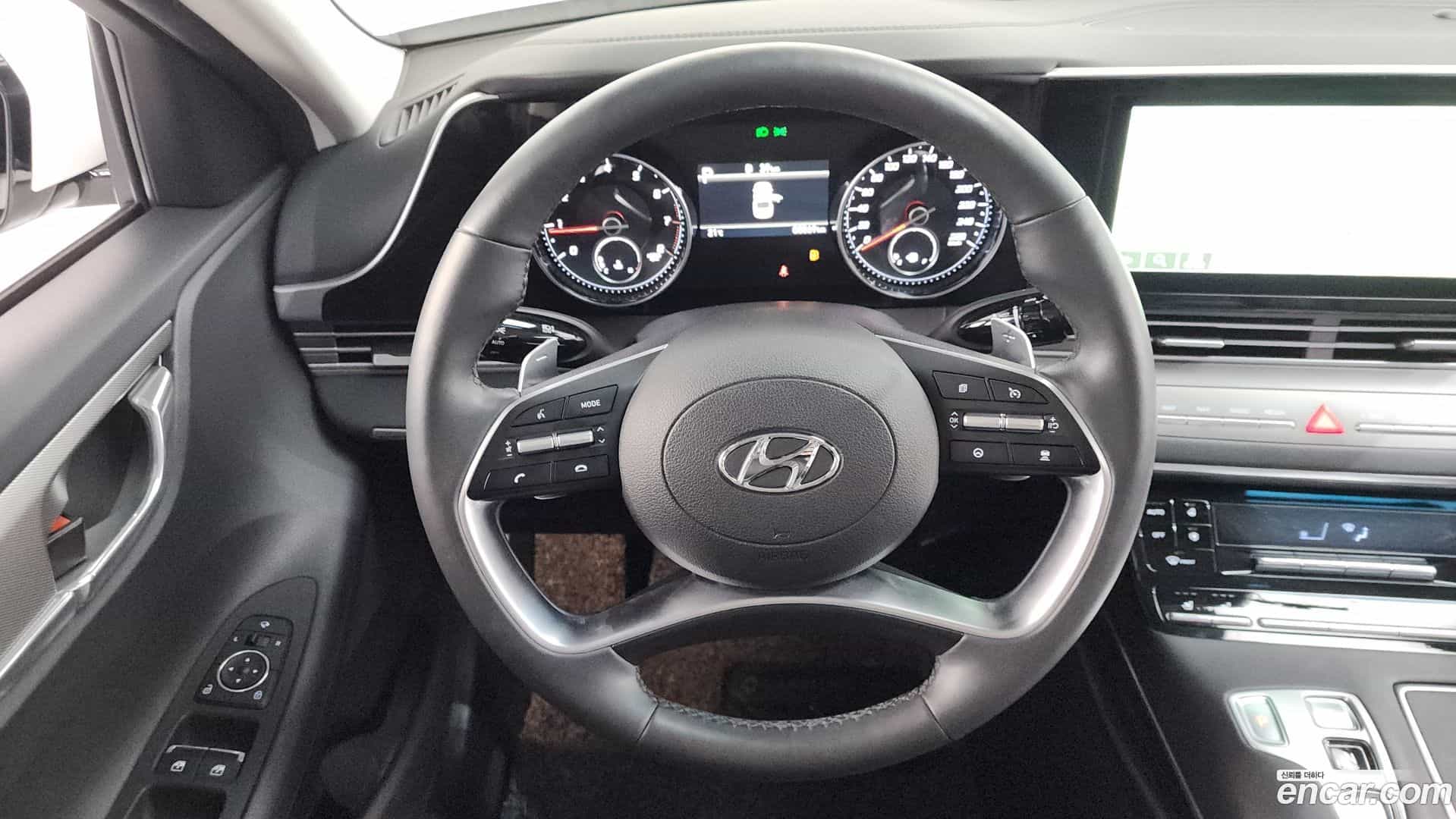 Grandeur Hyundai 2020.6-OPTION-017