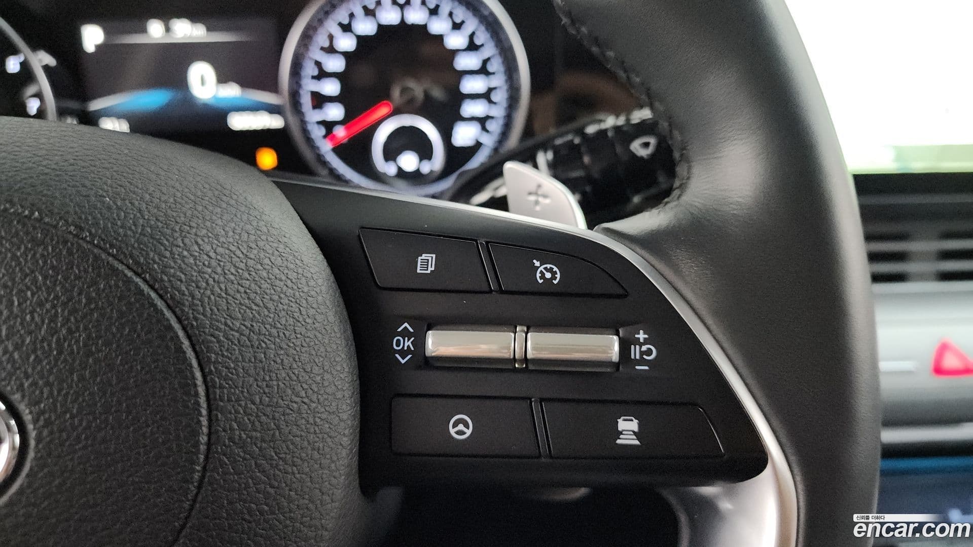 Main__Slider__Photo:Grandeur Hyundai 2020.6-34