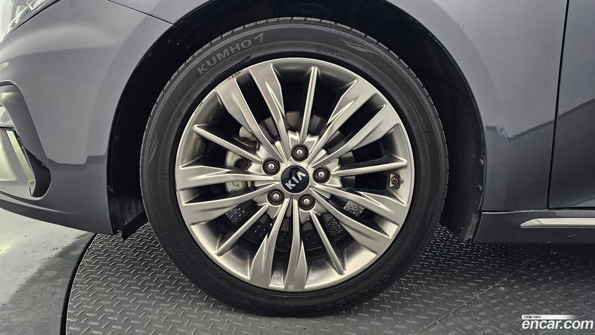 Main__Slider__Photo:K5 Kia 2019.1-4