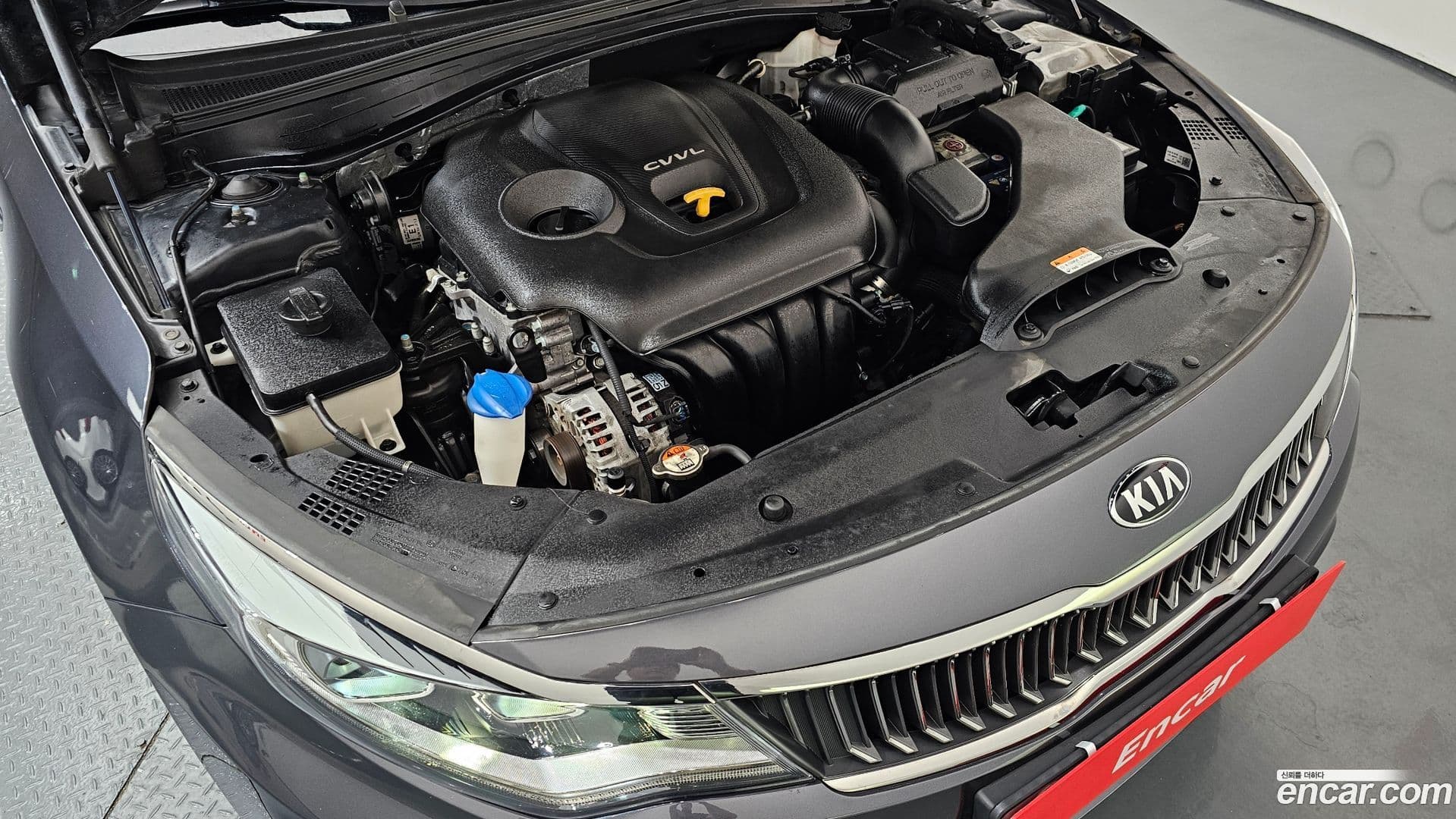 Main__Slider__Photo:K5 Kia 2019.1-5