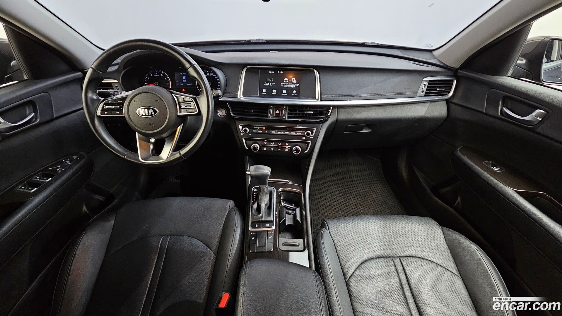 Main__Slider__Photo:K5 Kia 2019.1-6