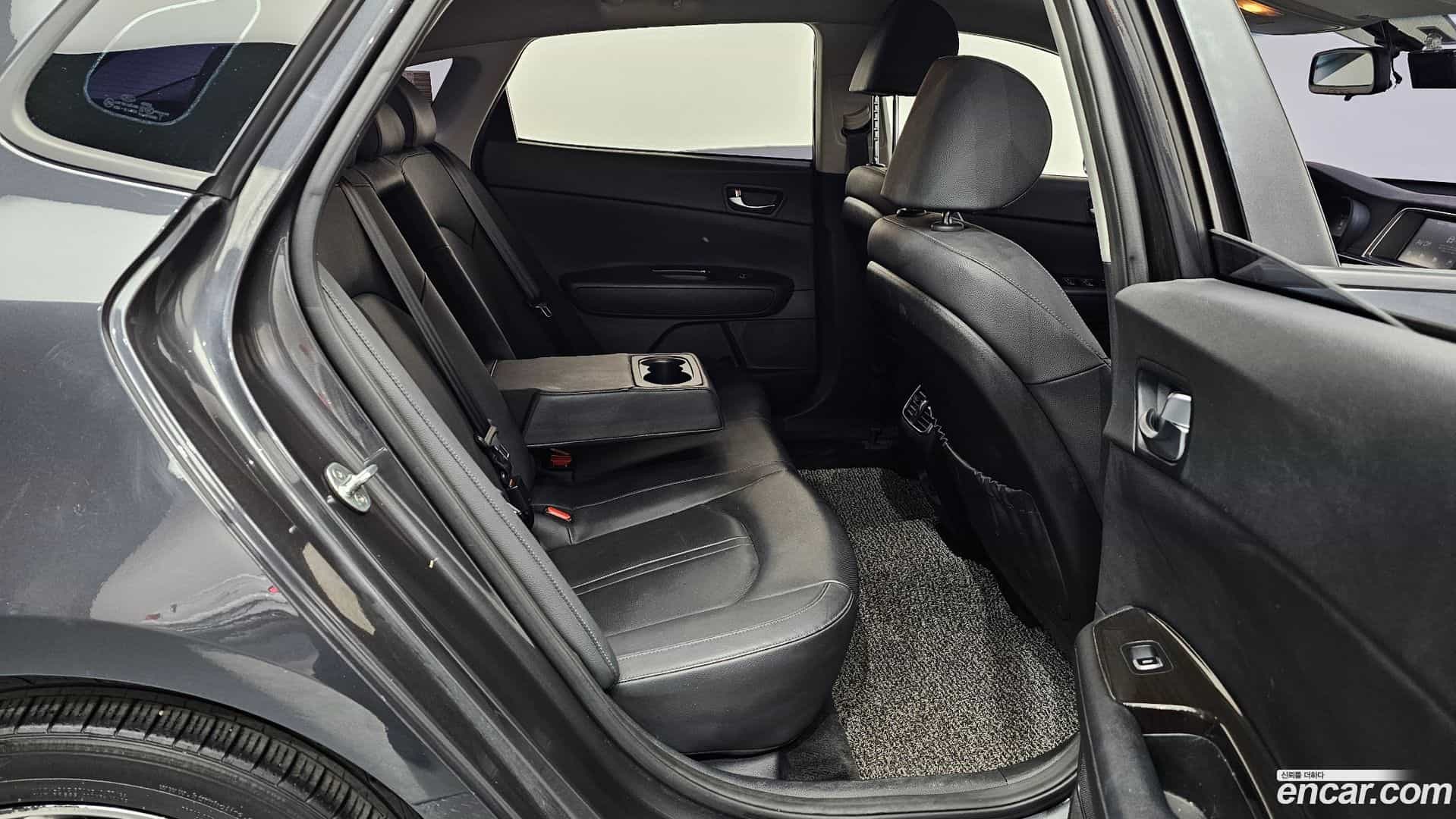 K5 Kia 2019.1-INNER-036