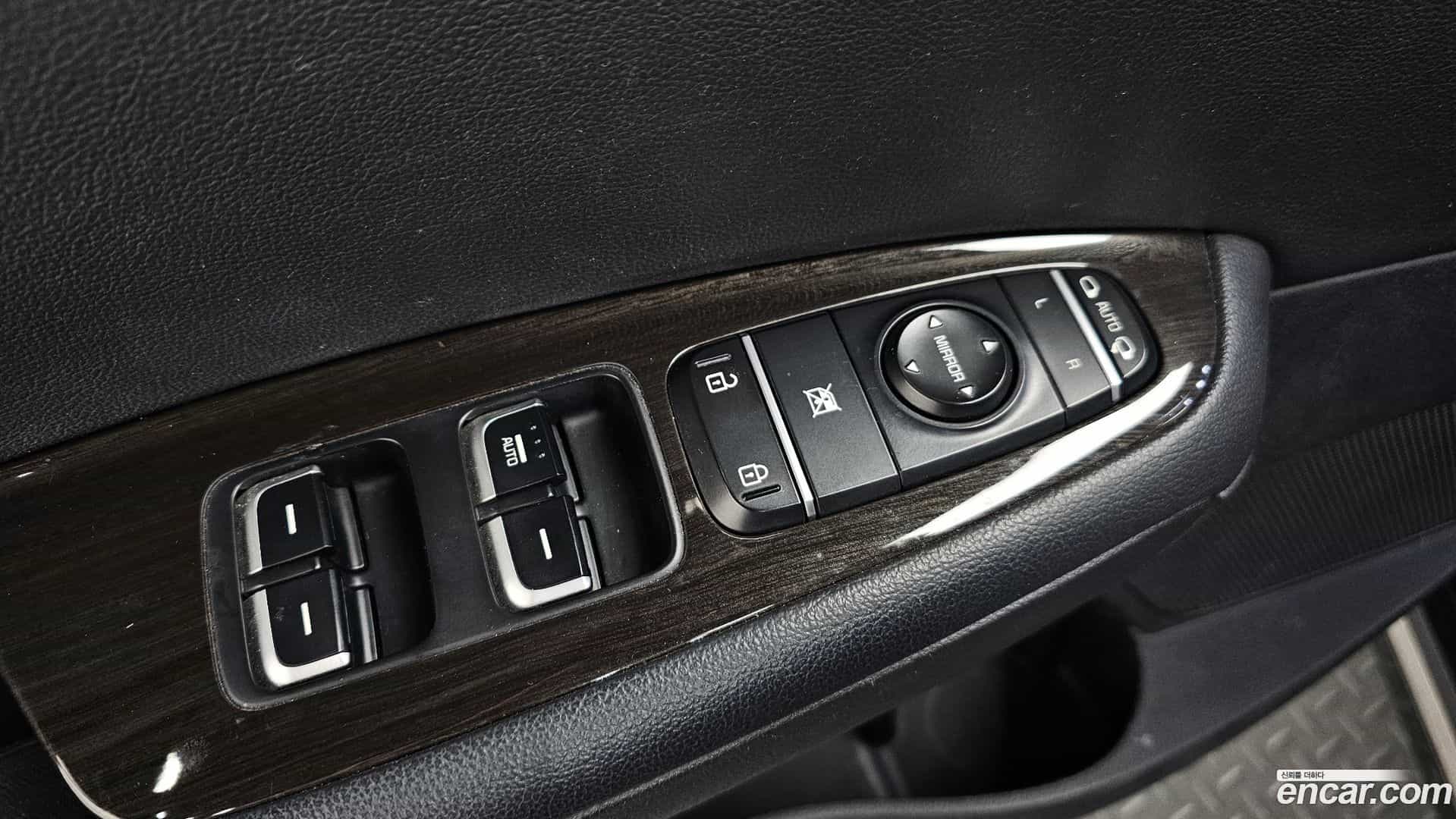 K5 Kia 2019.1-OPTION-042