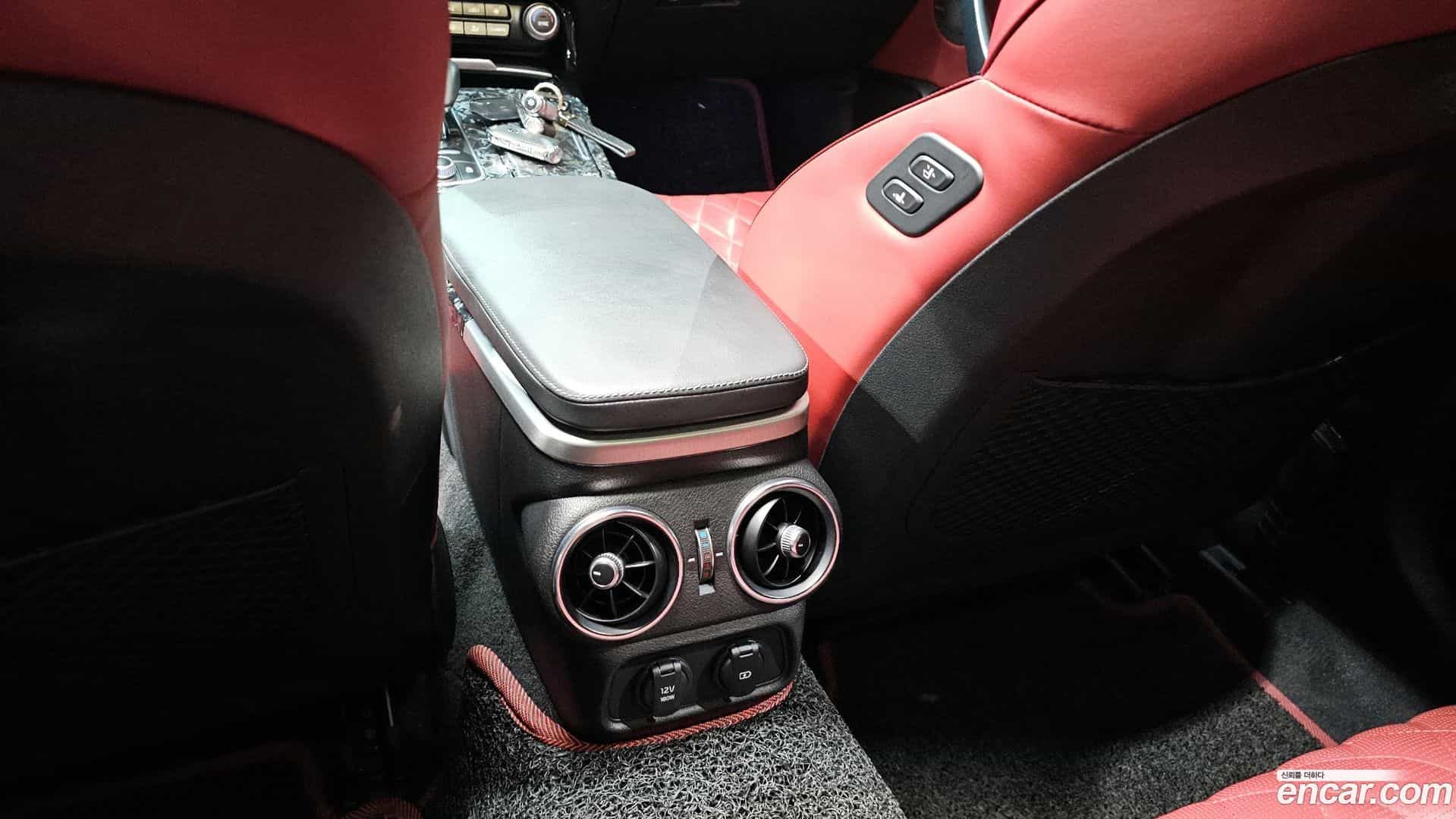 Stinger Kia 2020.10-OPTION-043