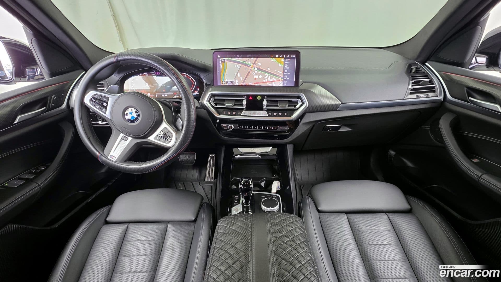 Main__Slider__Photo:X3 BMW 2024.3-6