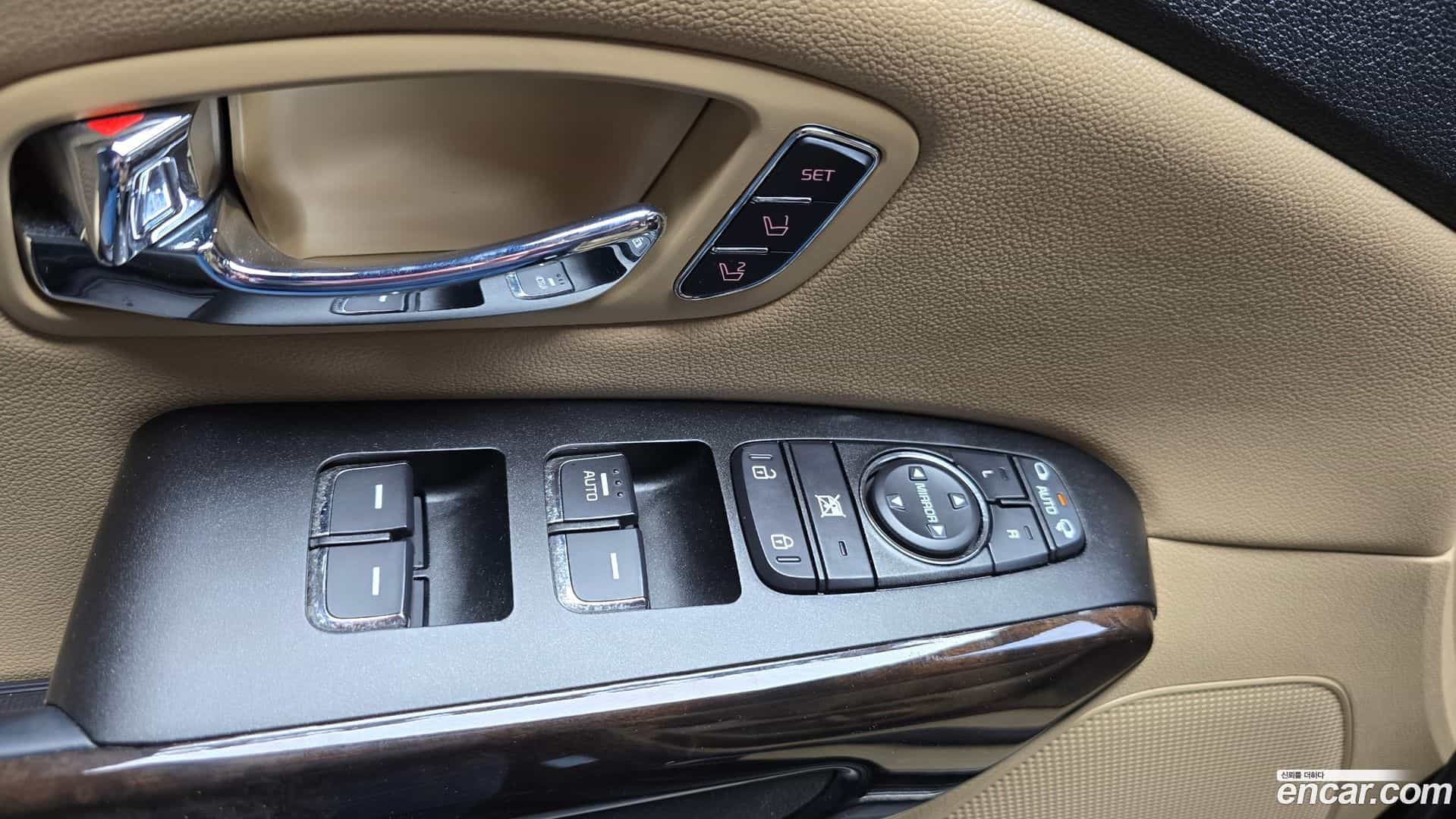 Canival Kia 2019.7-OPTION-018