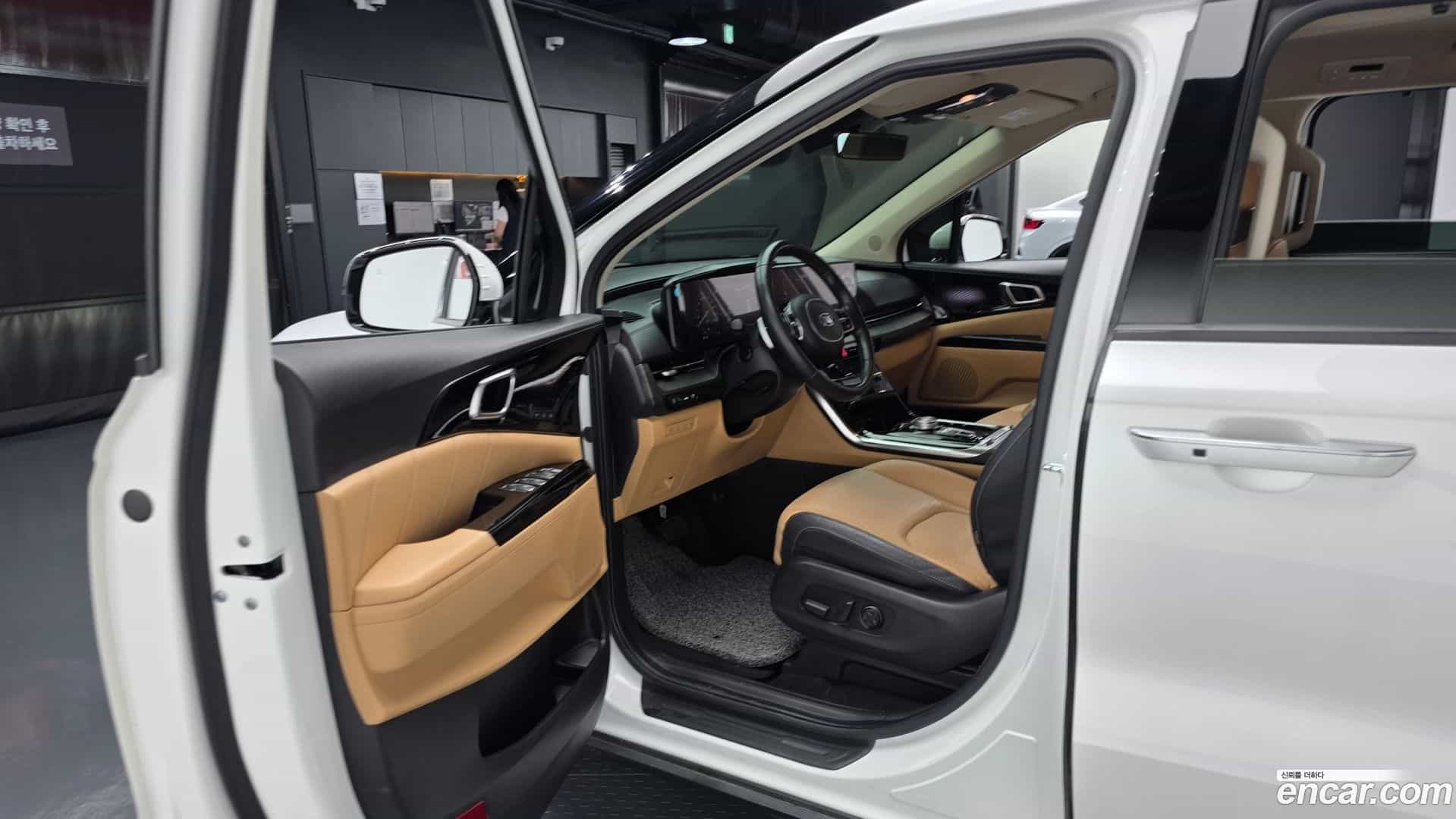 Canival Kia 2021.2-INNER-010