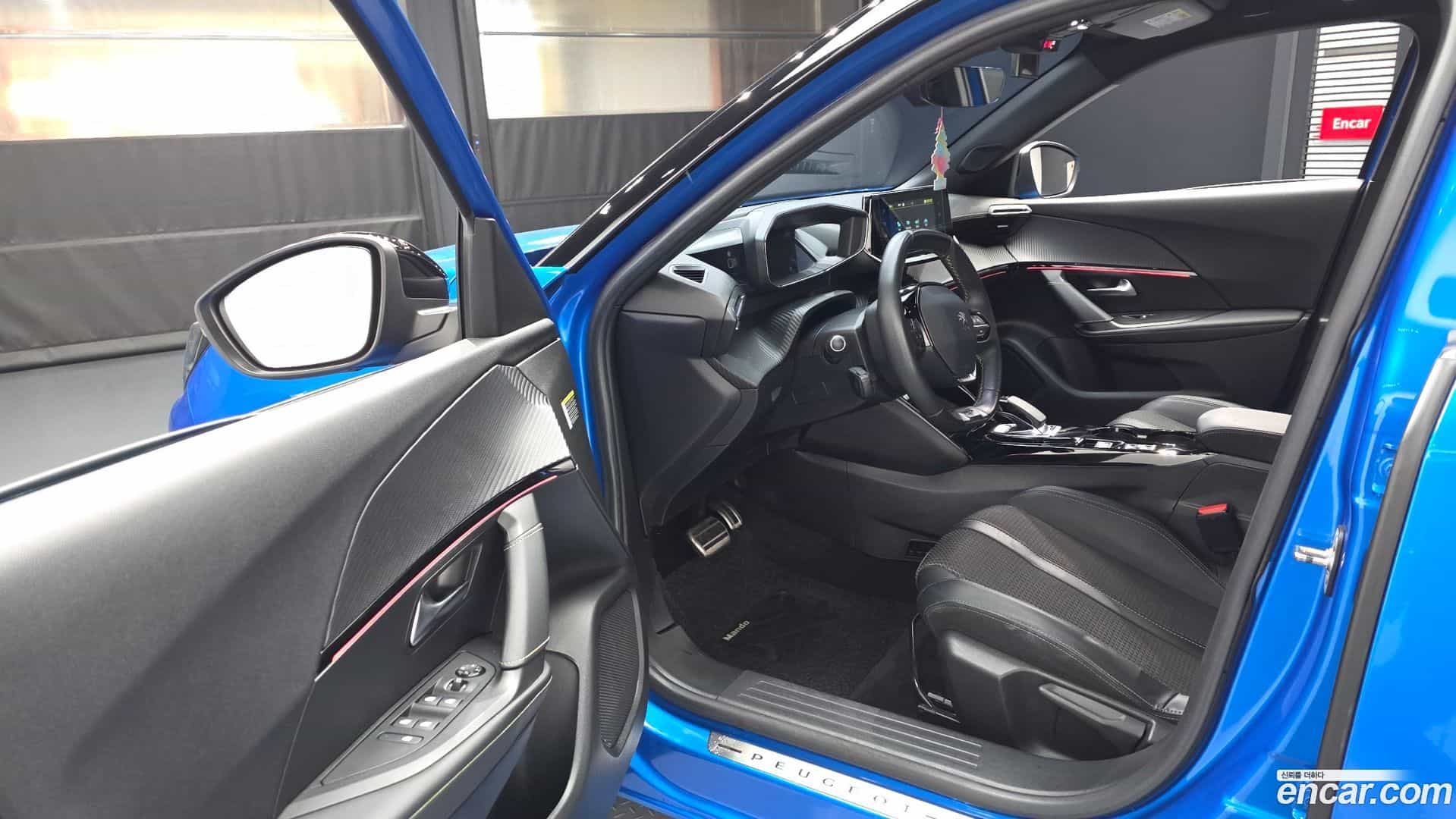 2008 Peugeot 2022.1-INNER-010
