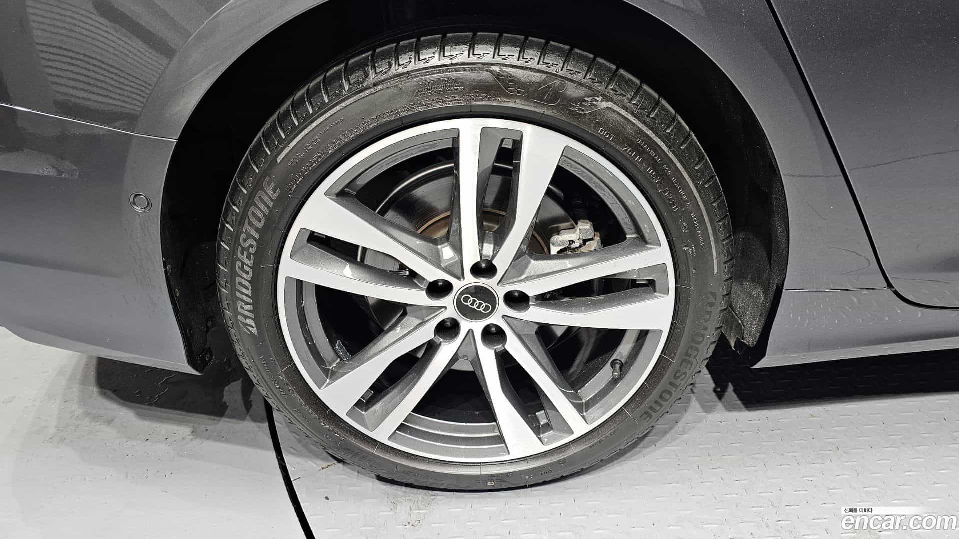 A6 Audi 2022.3-OUTER-005