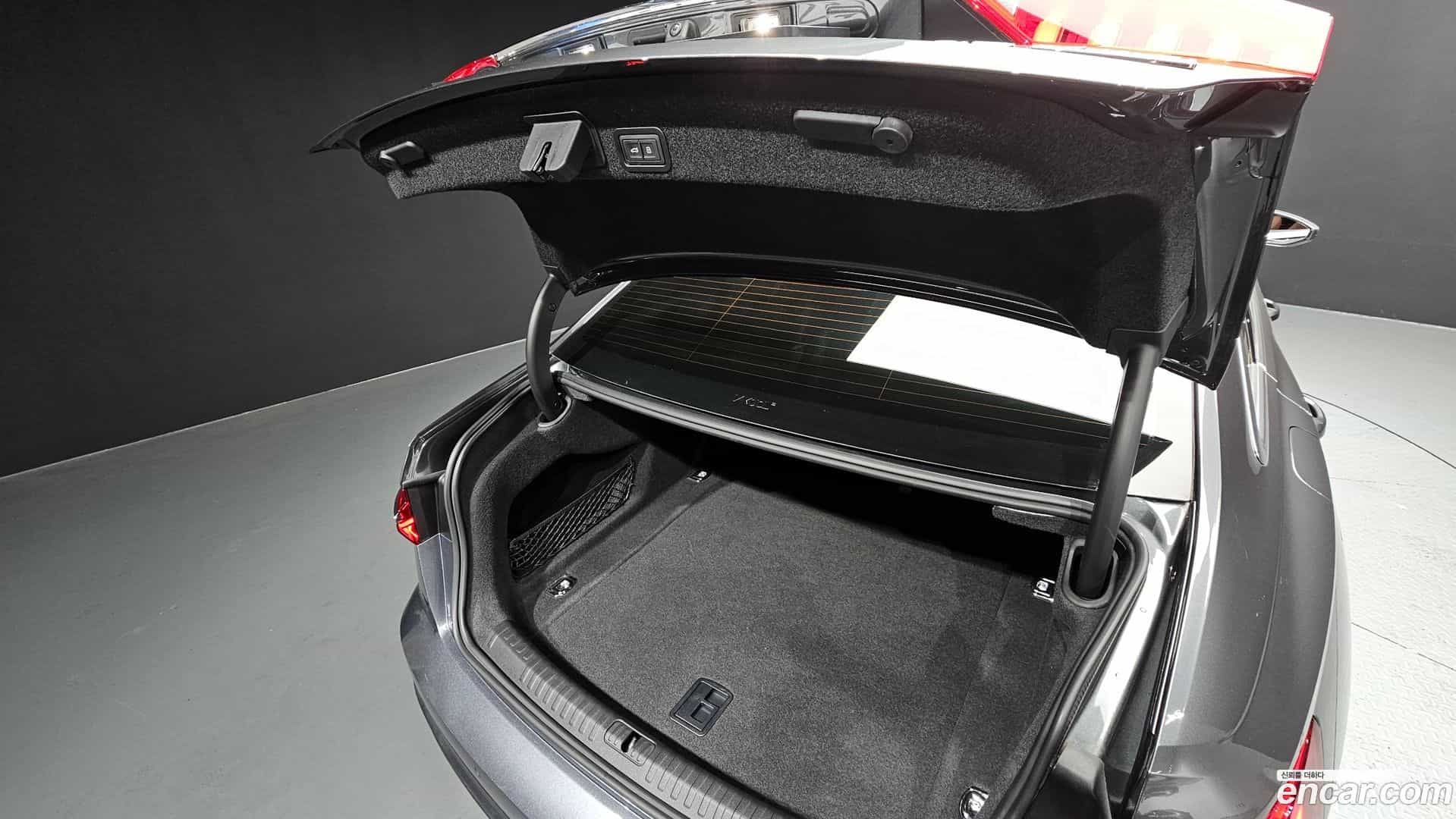A6 Audi 2022.3-OPTION-047