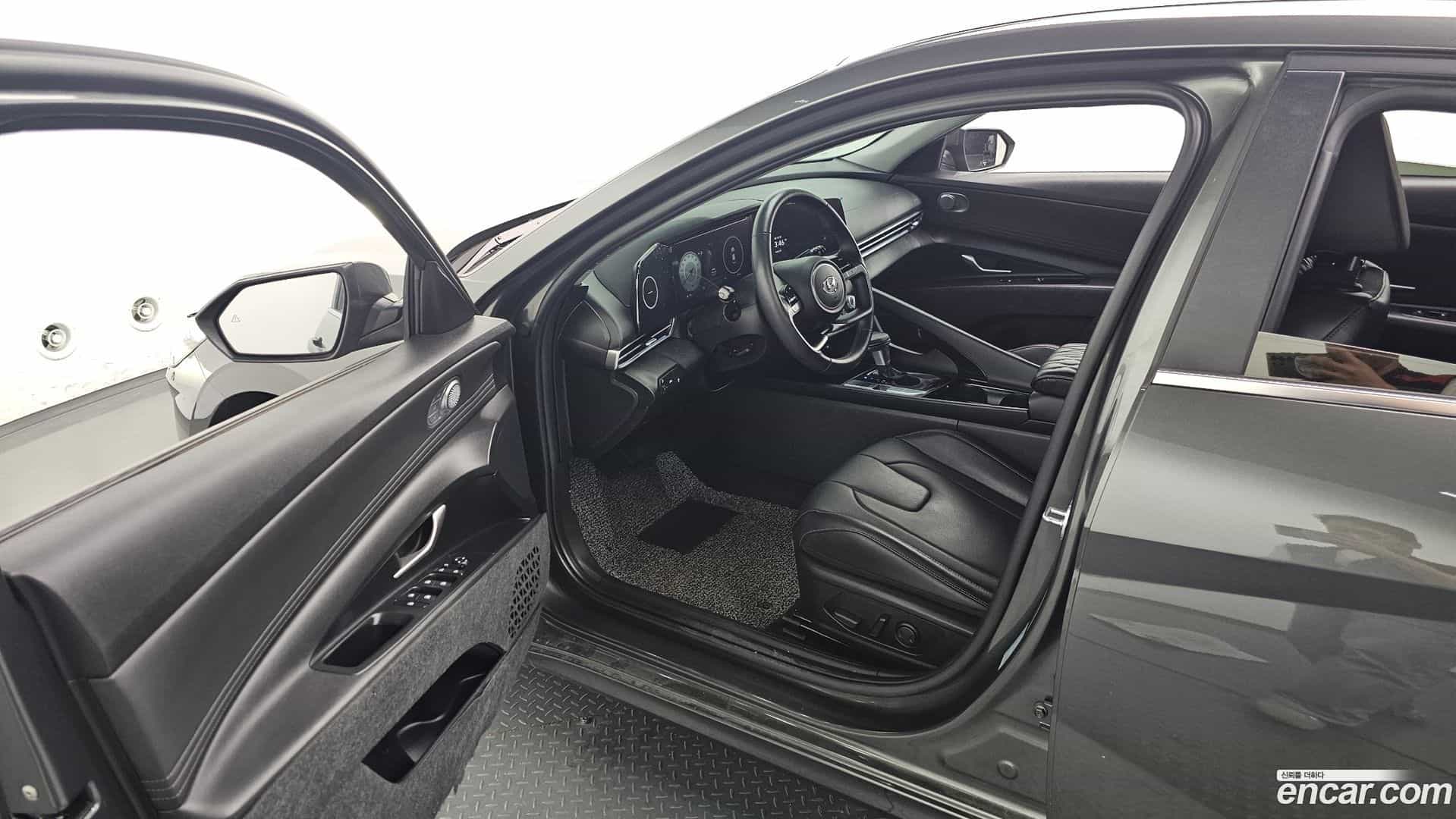 AVANTE Hyundai 2021.3-INNER-010