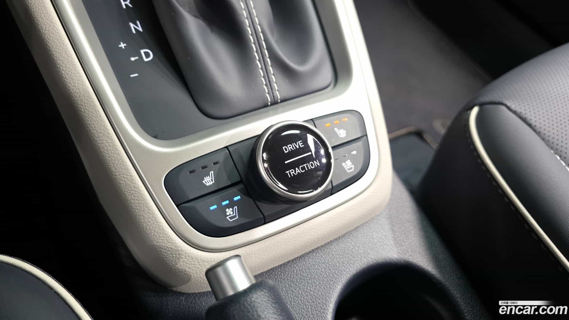 Venue Hyundai 2024.5-OPTION-040