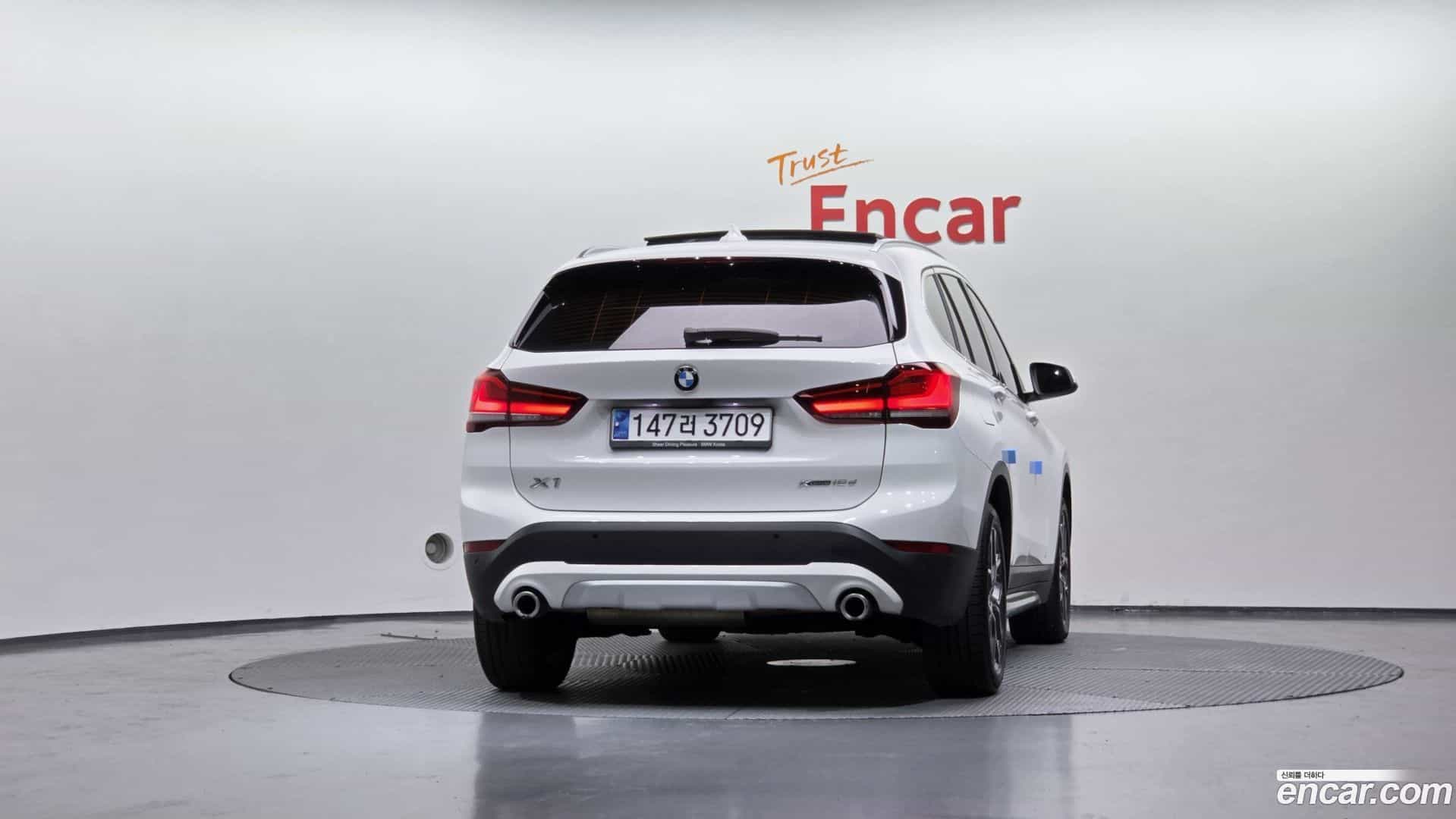 X1 BMW 2020.10-OUTER-004