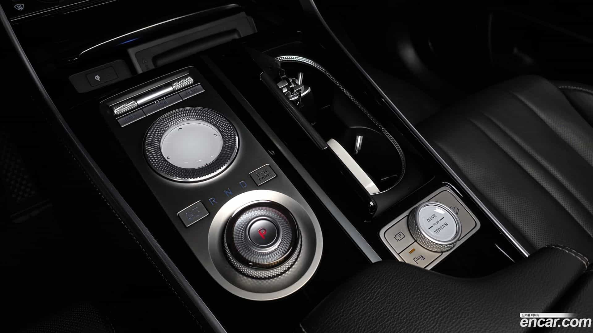 GV80 Genesis 2022.4-INNER-009