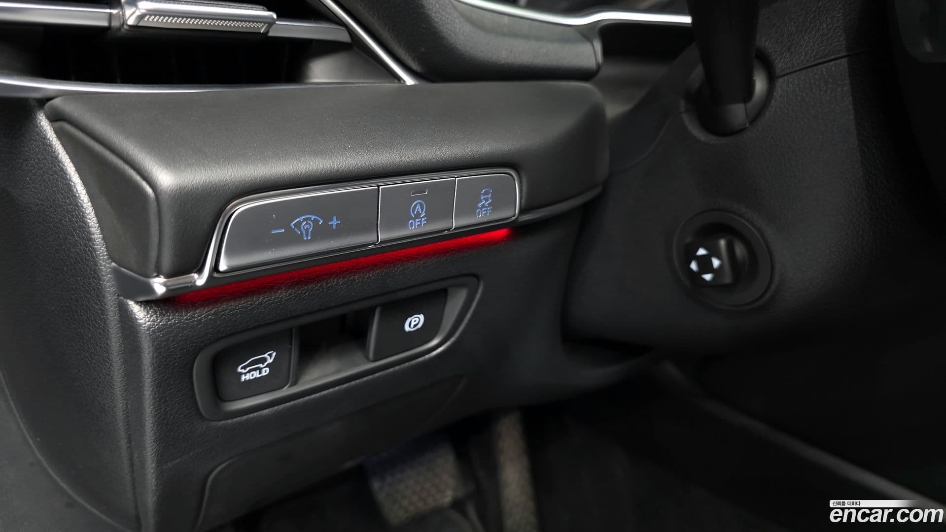 Main__Slider__Photo:GV80 Genesis 2022.4-31