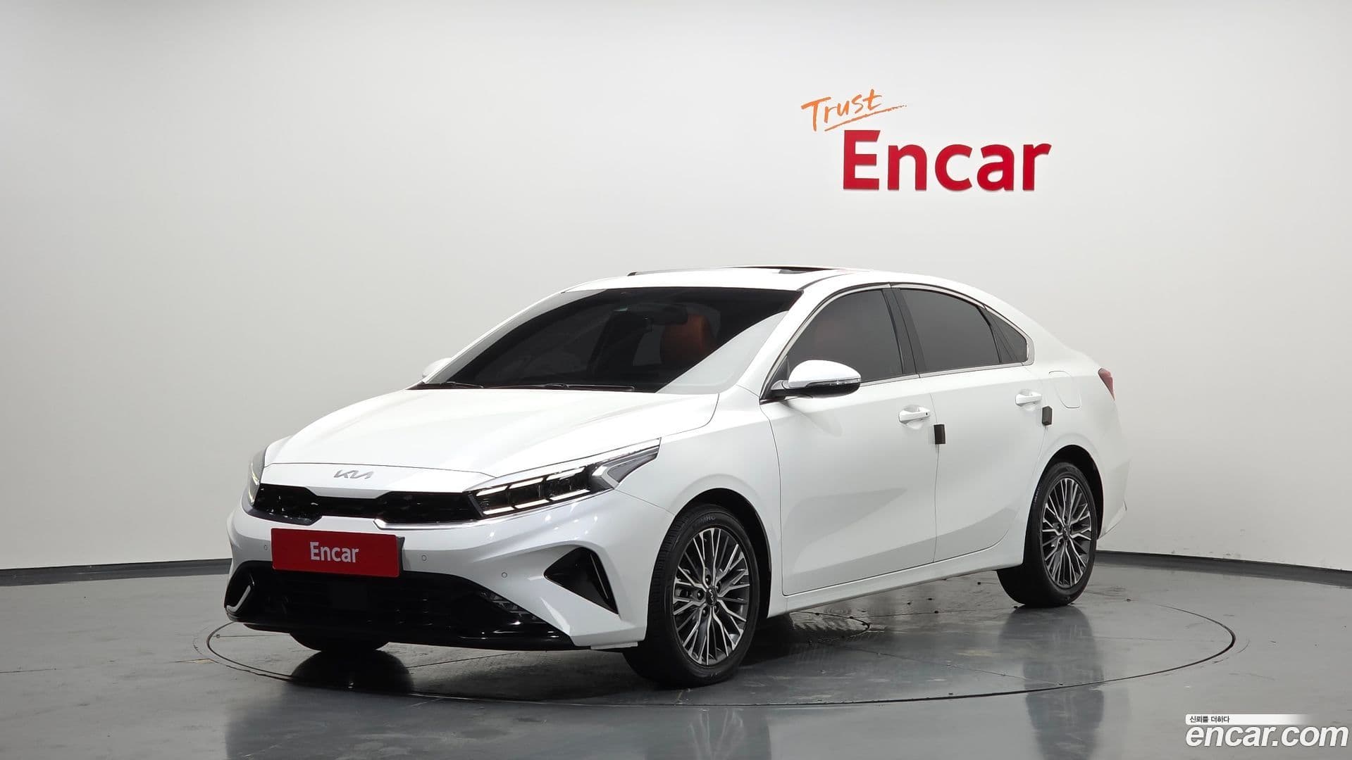 Main__Slider__Photo:K3 Kia 2021.8-0
