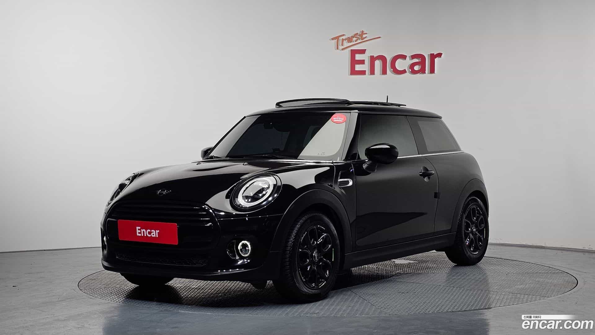 Cooper Mini 2020.7-OUTER-001