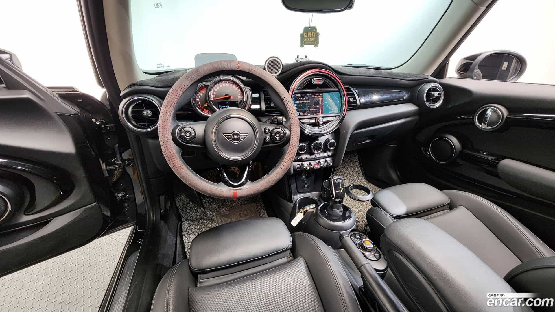 Cooper Mini 2020.7-INNER-007