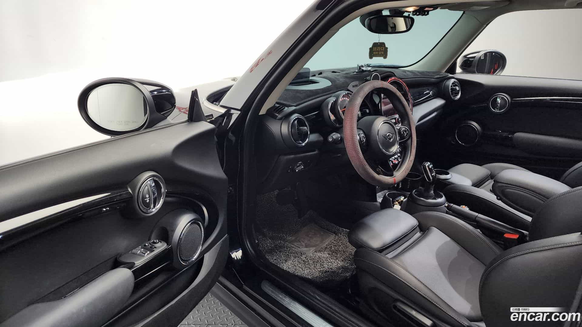 Cooper Mini 2020.7-INNER-010