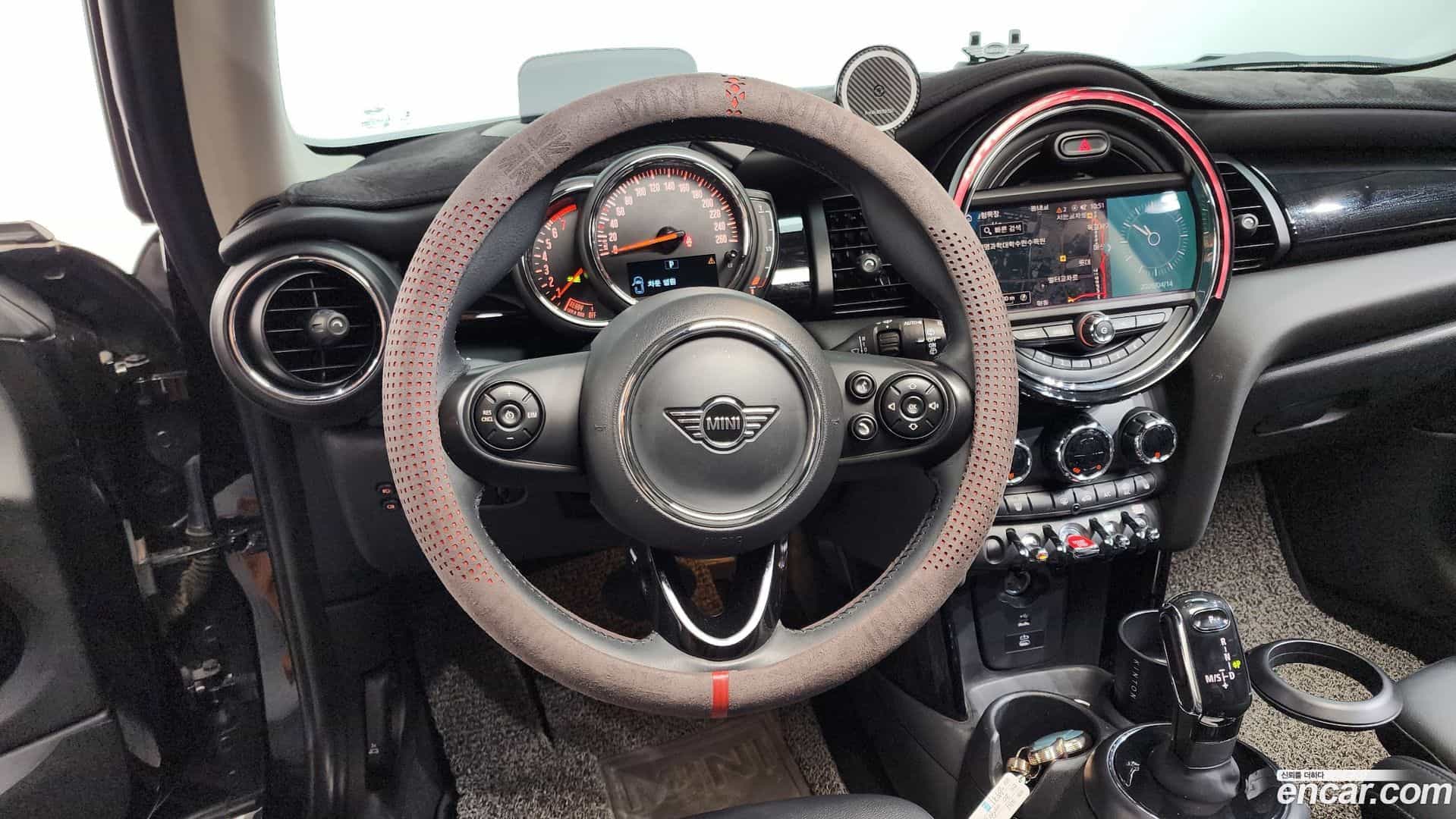 Cooper Mini 2020.7-OPTION-016