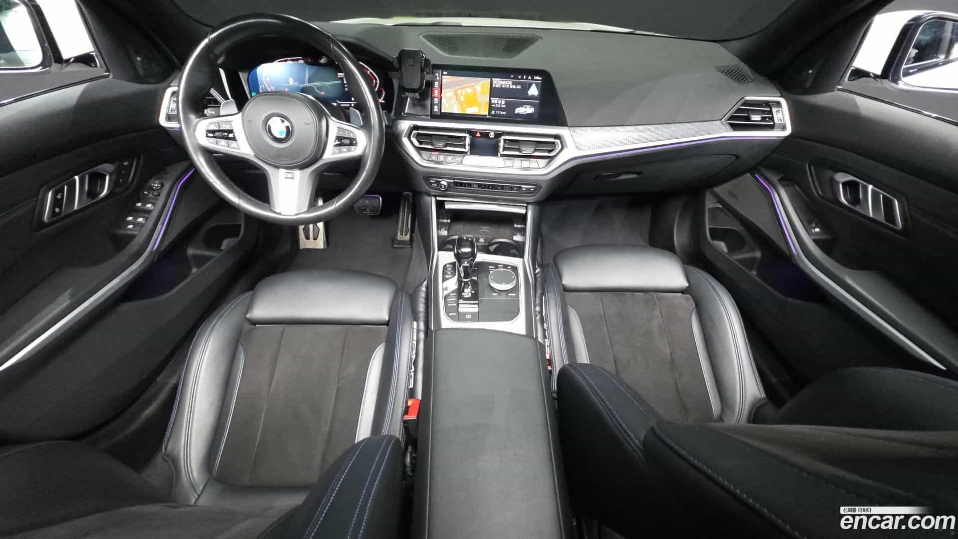 3-Series BMW 2020.0-INNER-007