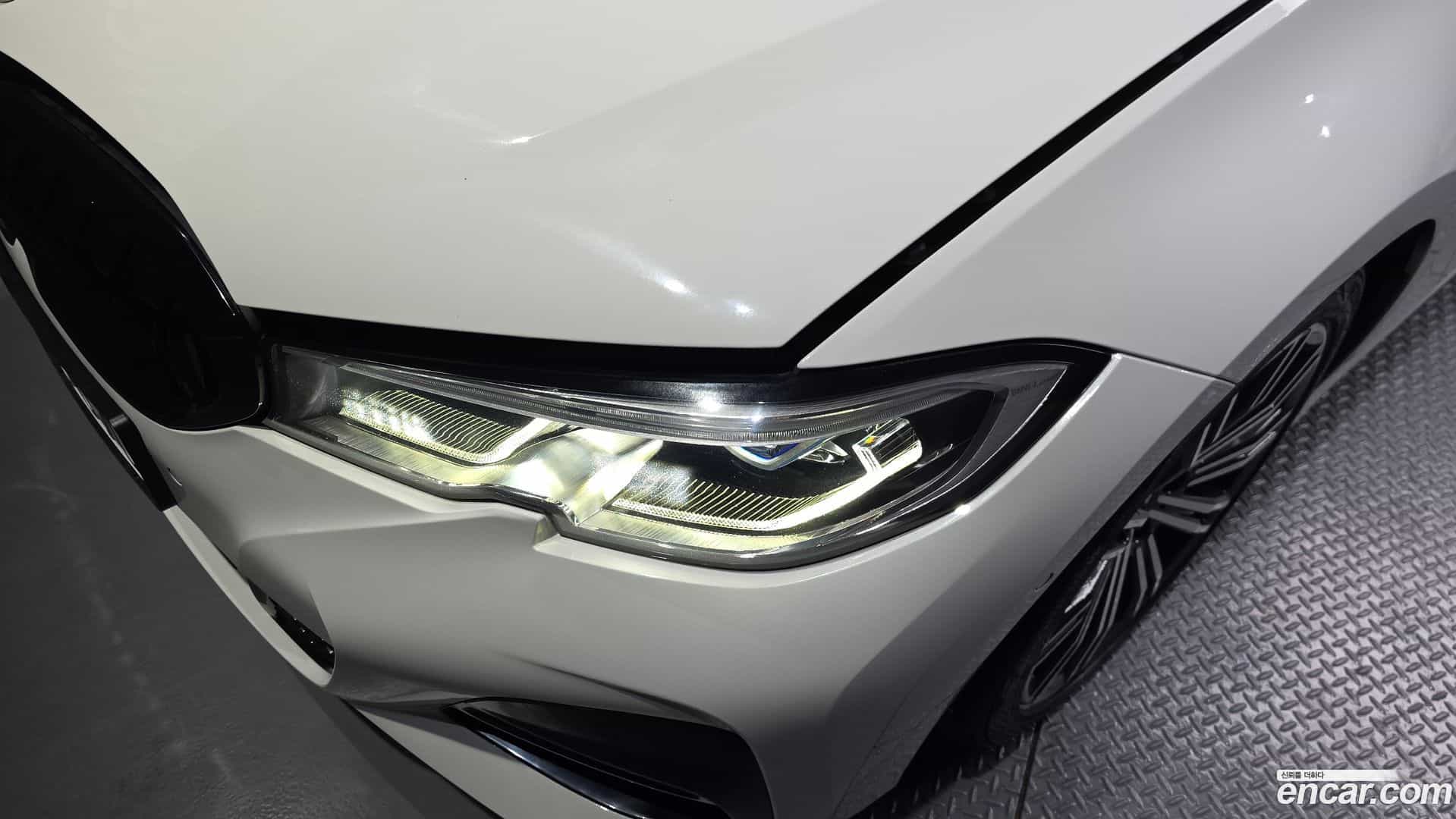 3-Series BMW 2020.0-OUTER-032