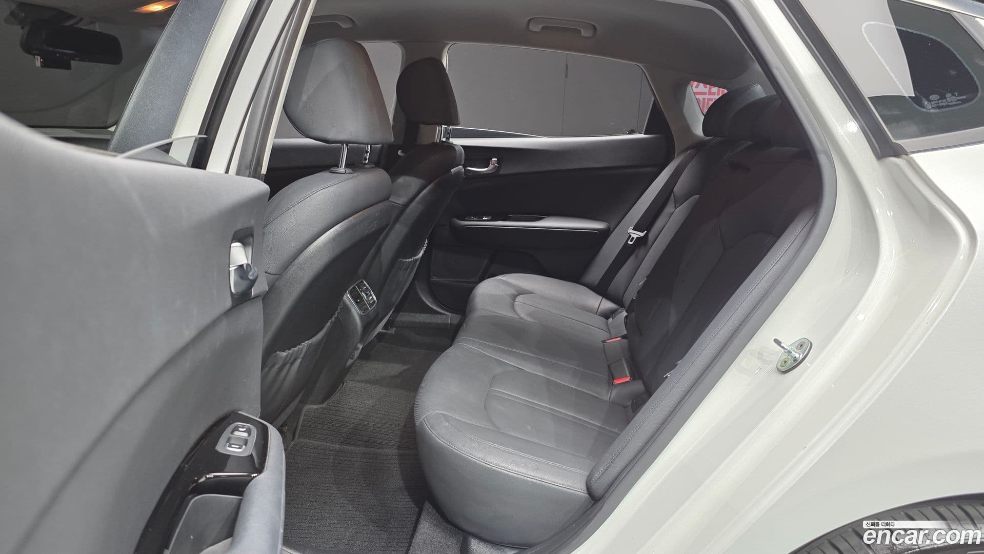 Main__Slider__Photo:K5 Kia 2016.4-11