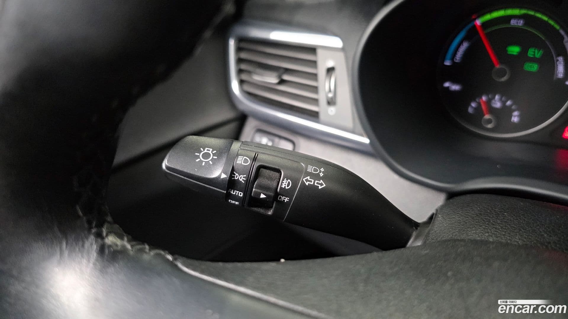 Main__Slider__Photo:K5 Kia 2016.4-27