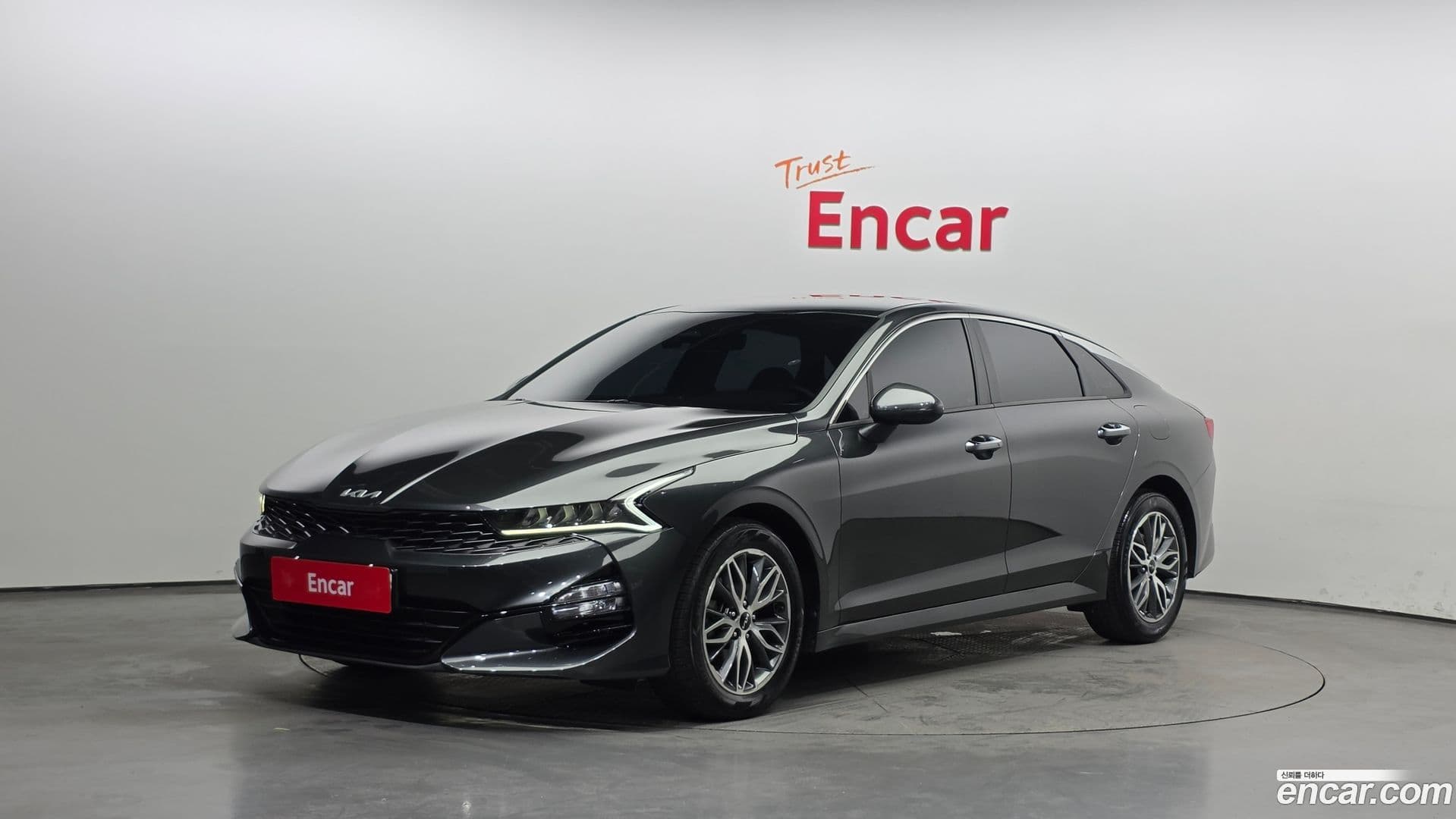Main__Slider__Photo:K5 Kia 2022.1-0