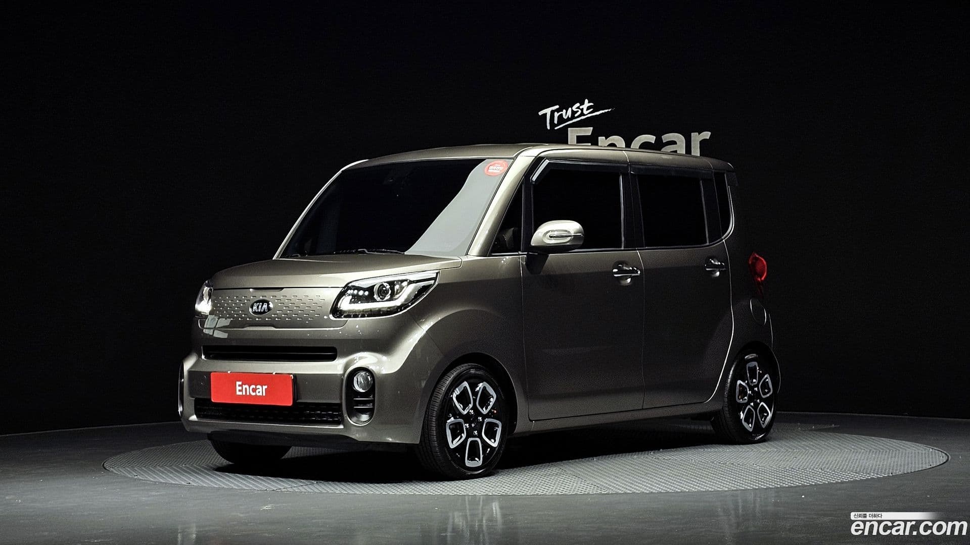 Main__Slider__Photo:RAY Kia 2020.6-0