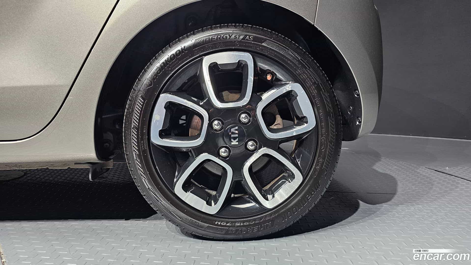 RAY Kia 2020.6-OUTER-031