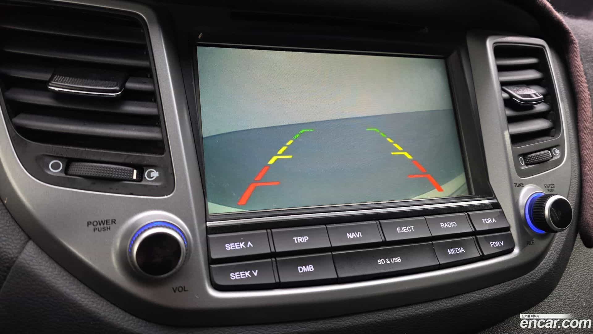 Tucson Hyundai 2017.2-OPTION-019