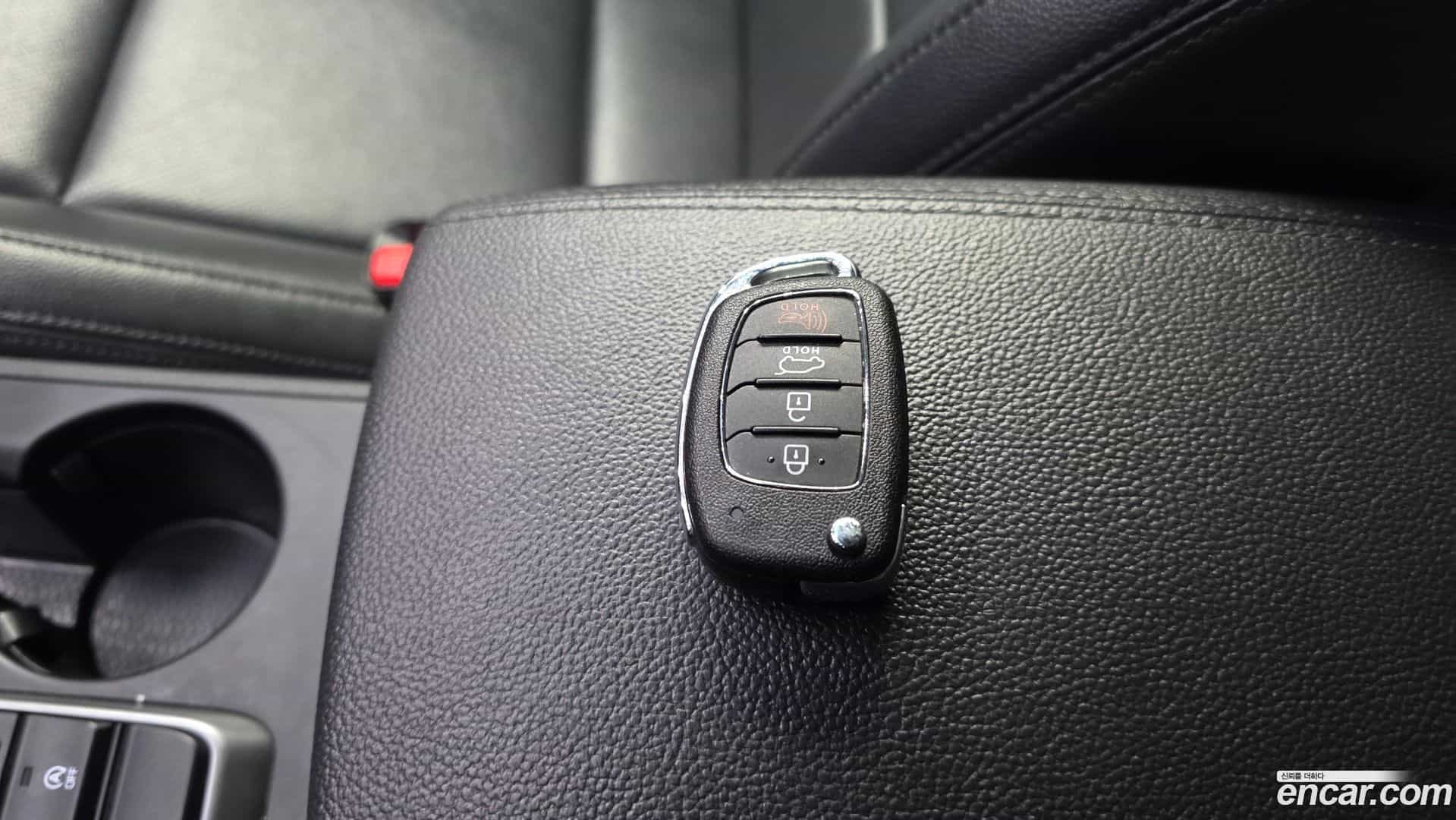 Tucson Hyundai 2017.2-OPTION-043