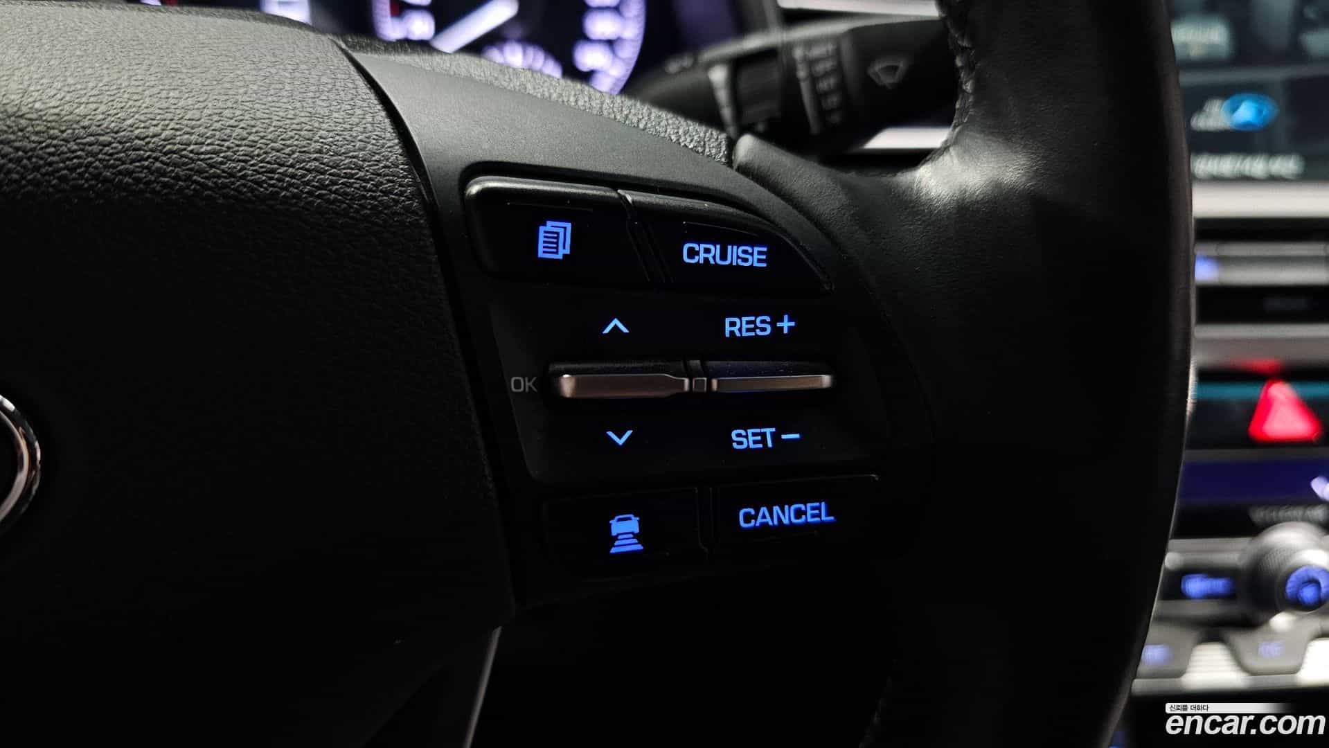 AVANTE Hyundai 2019.2-INNER-036