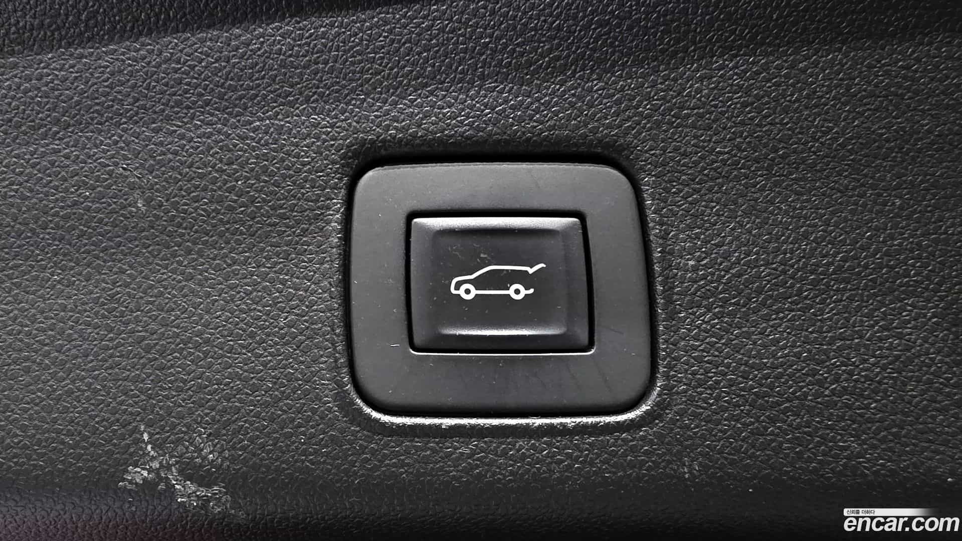Trailblazer Chevrolet 2020.4-OPTION-043