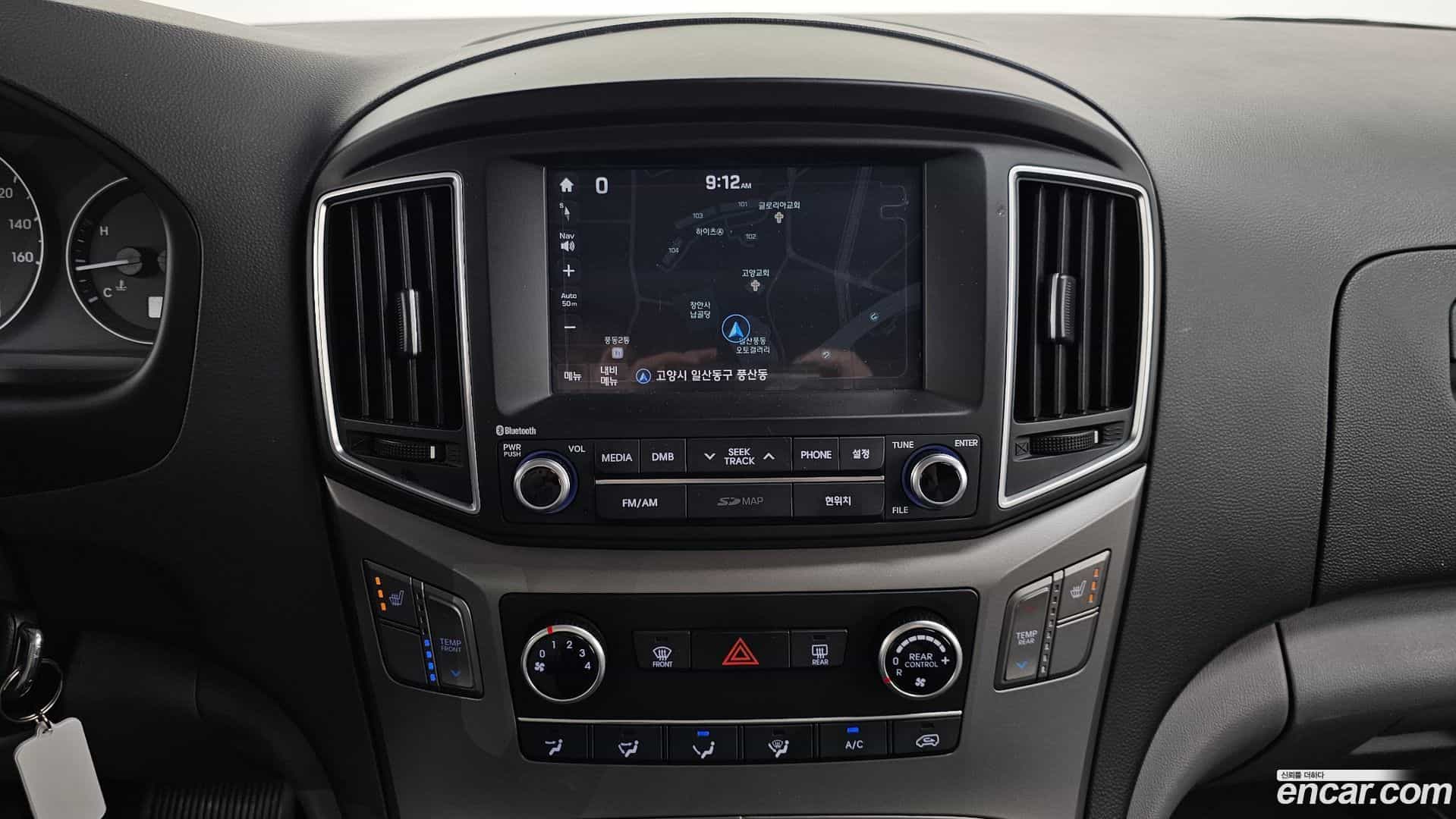 Starex Hyundai 2017.6-OPTION-018