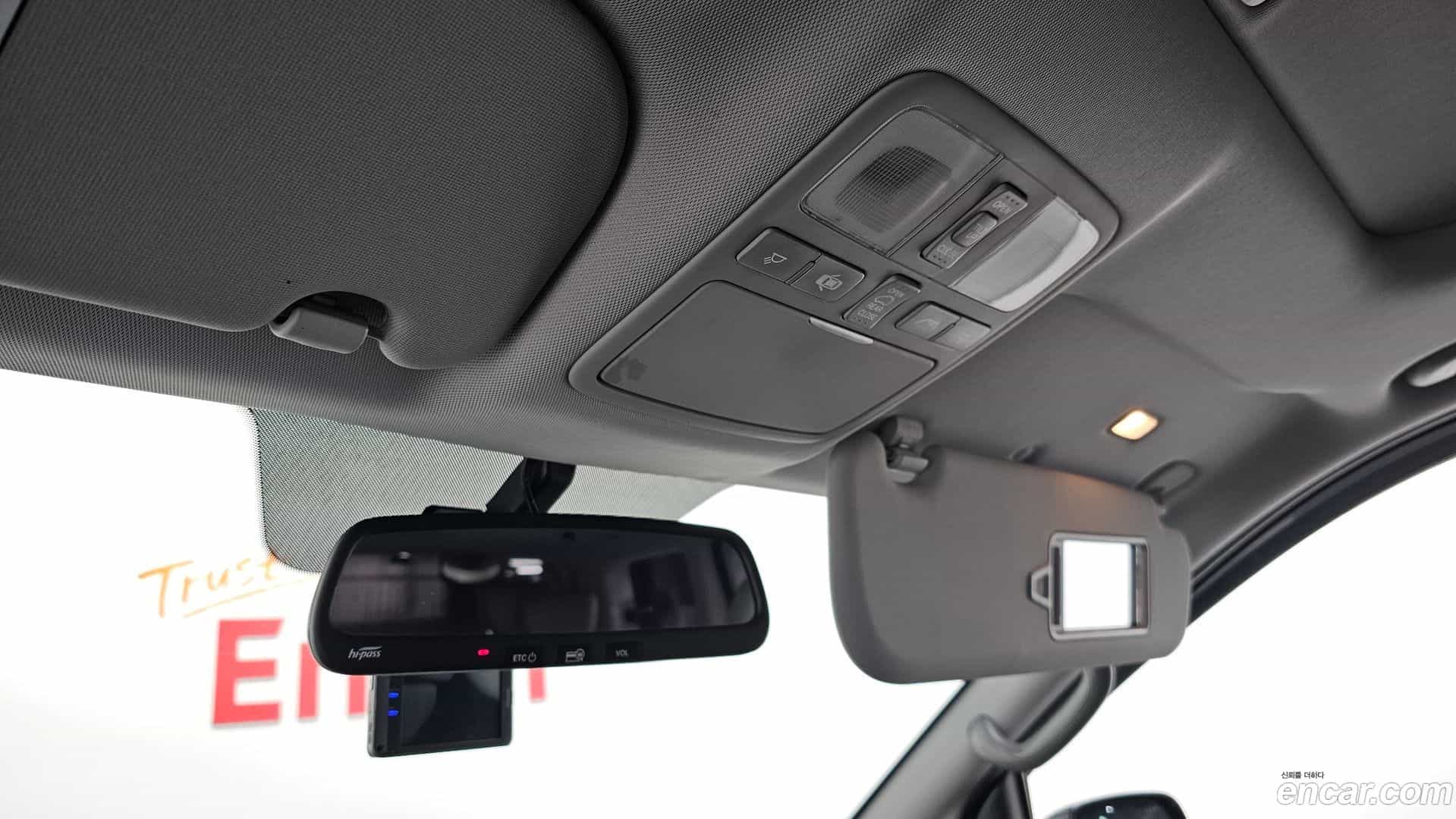 Starex Hyundai 2017.6-OPTION-021