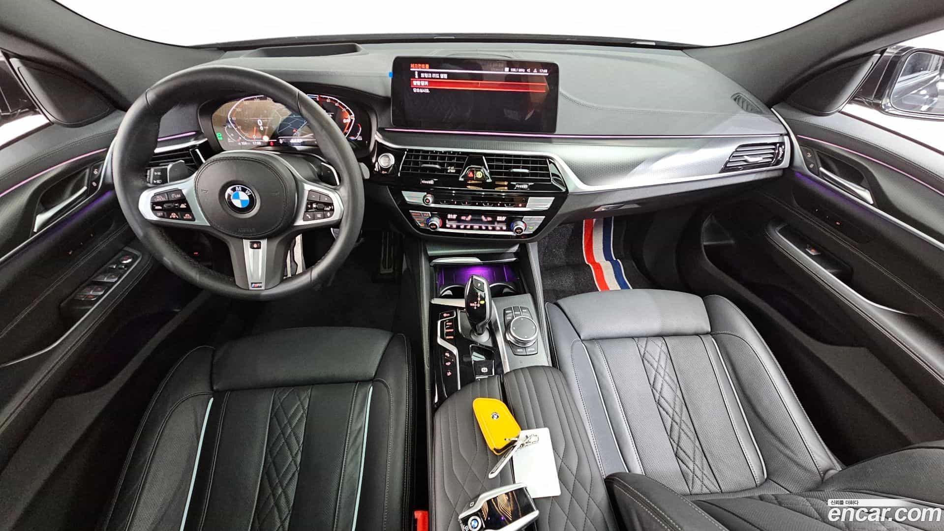 Gran Turismo BMW 2023.6-INNER-007