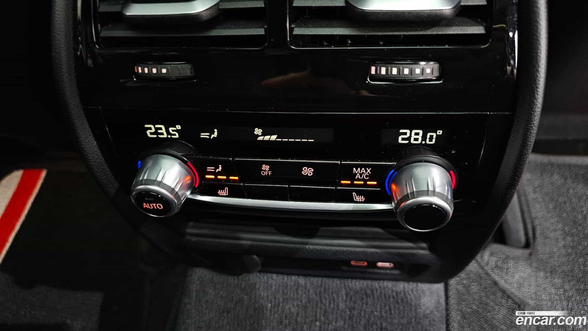 Gran Turismo BMW 2023.6-OPTION-022