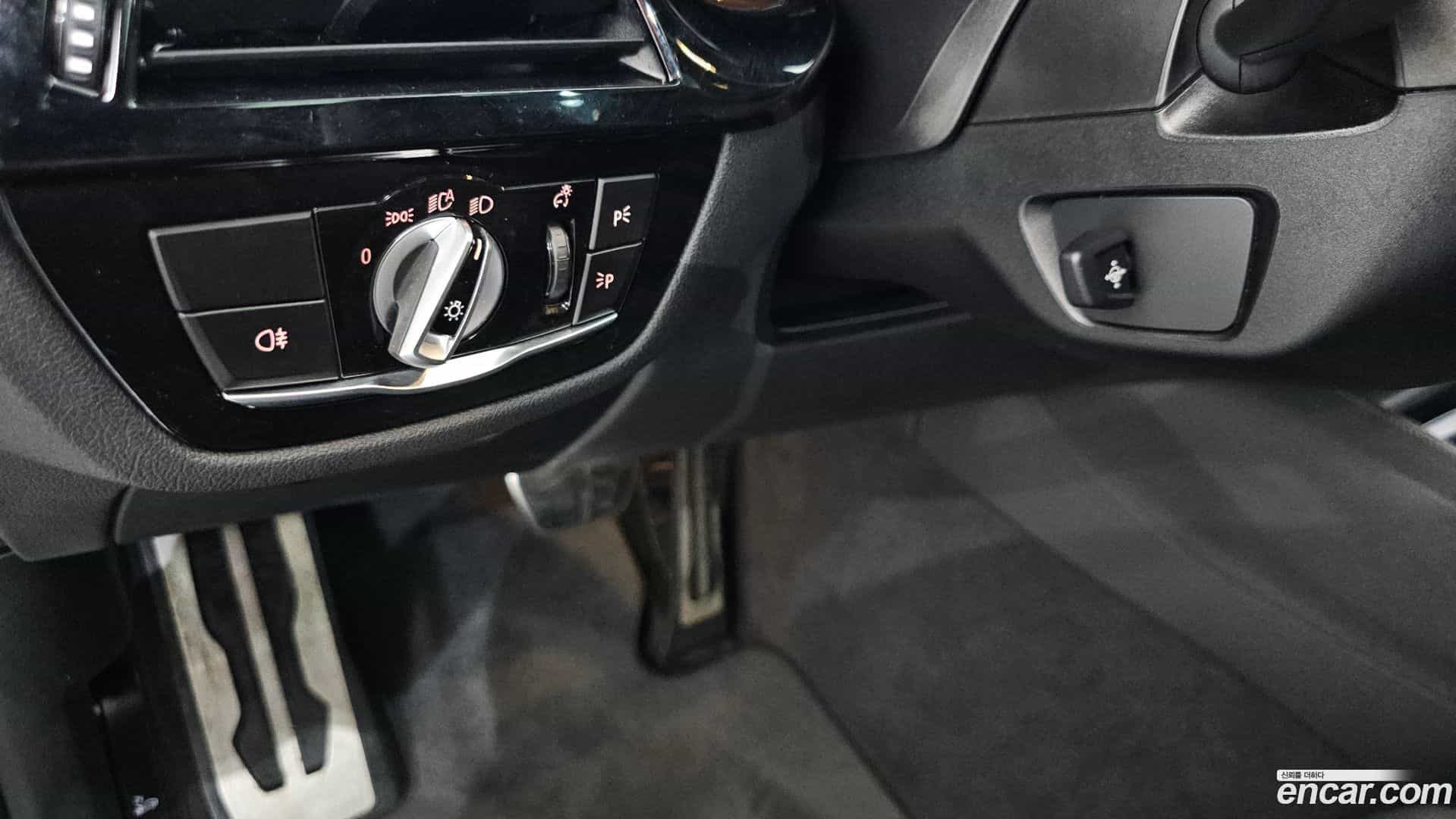 Gran Turismo BMW 2023.6-OPTION-043
