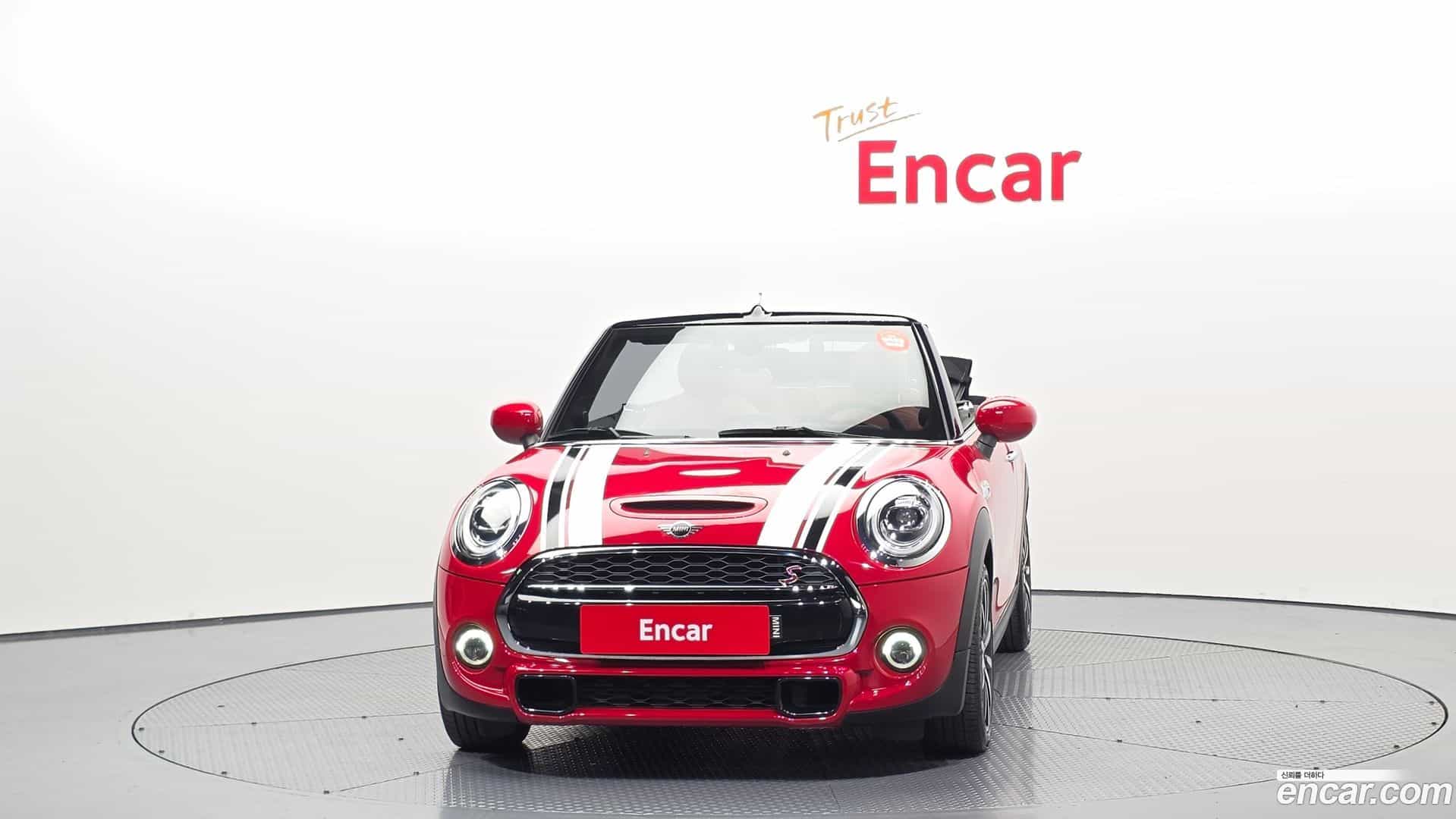Cooper Convertible Mini 2020.4-OUTER-003