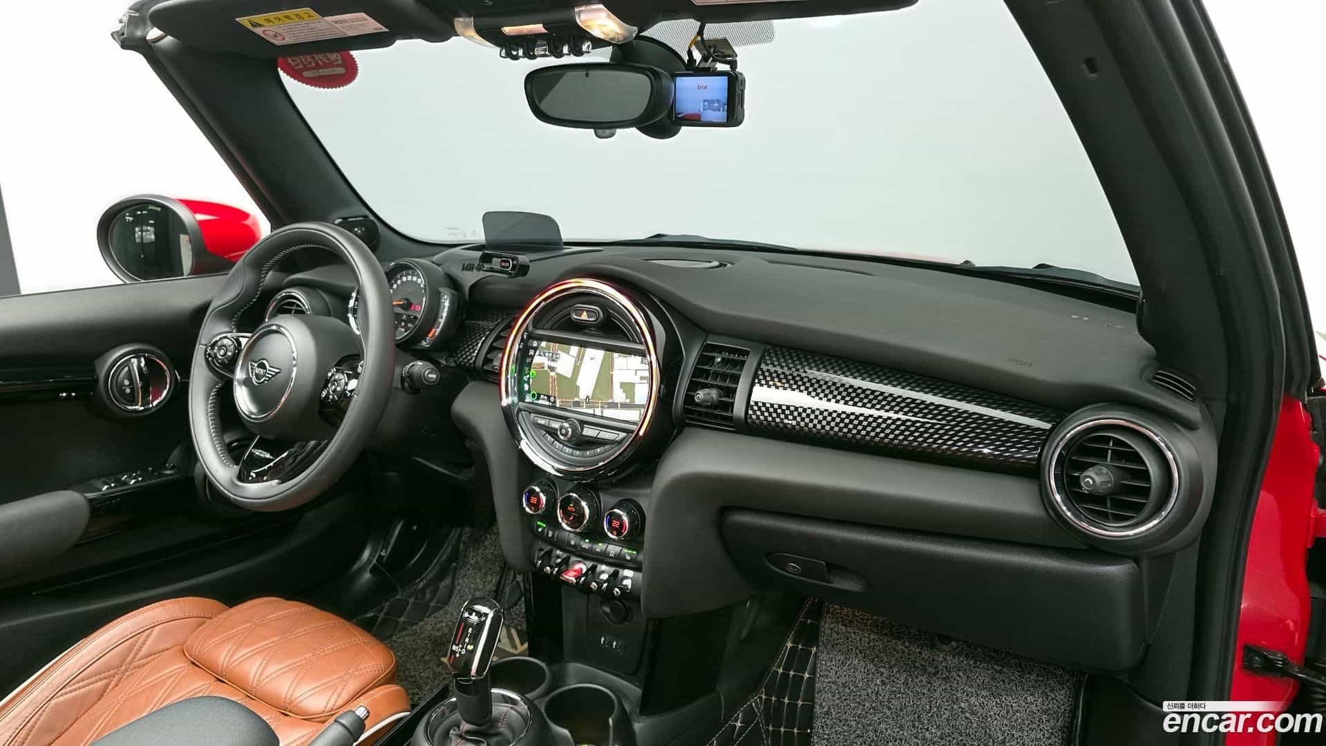 Cooper Convertible Mini 2020.4-INNER-007