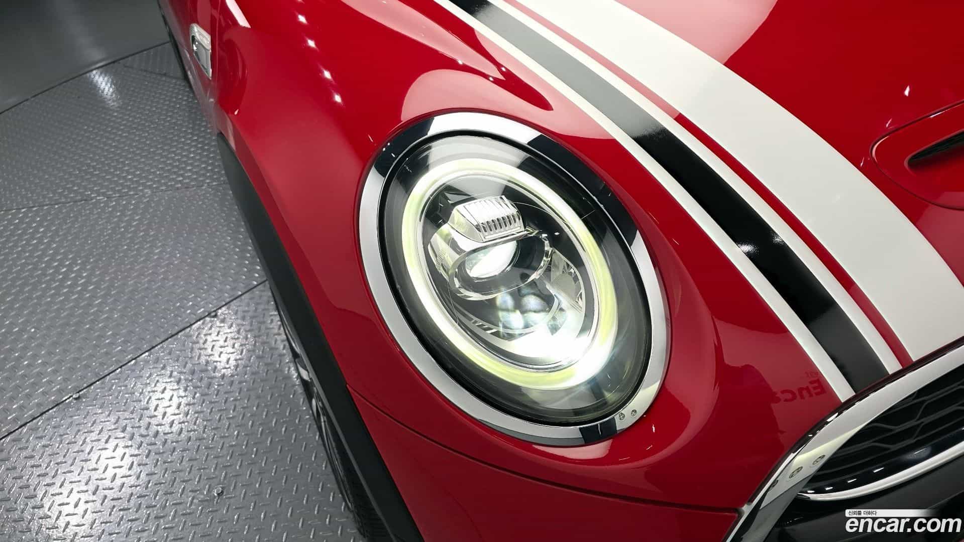 Cooper Convertible Mini 2020.4-OUTER-032