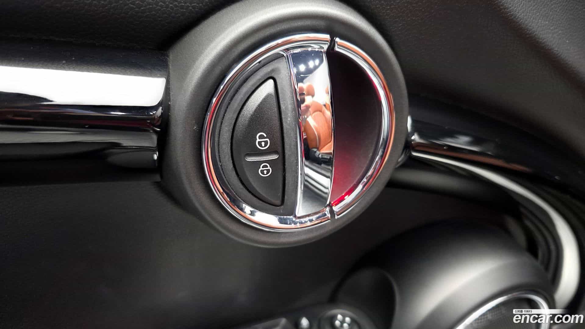 Cooper Convertible Mini 2020.4-OPTION-040