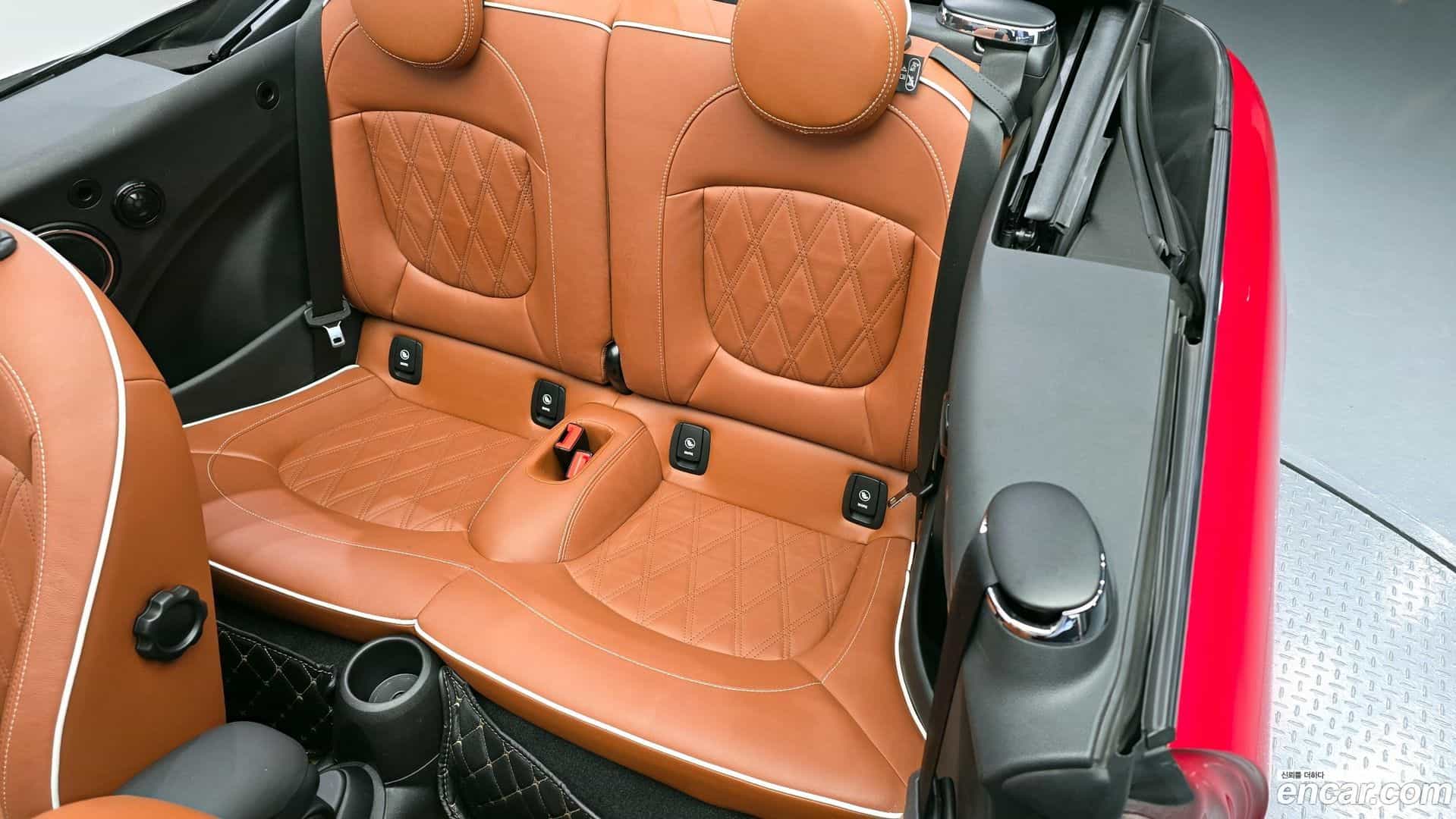 Cooper Convertible Mini 2020.4-OPTION-043