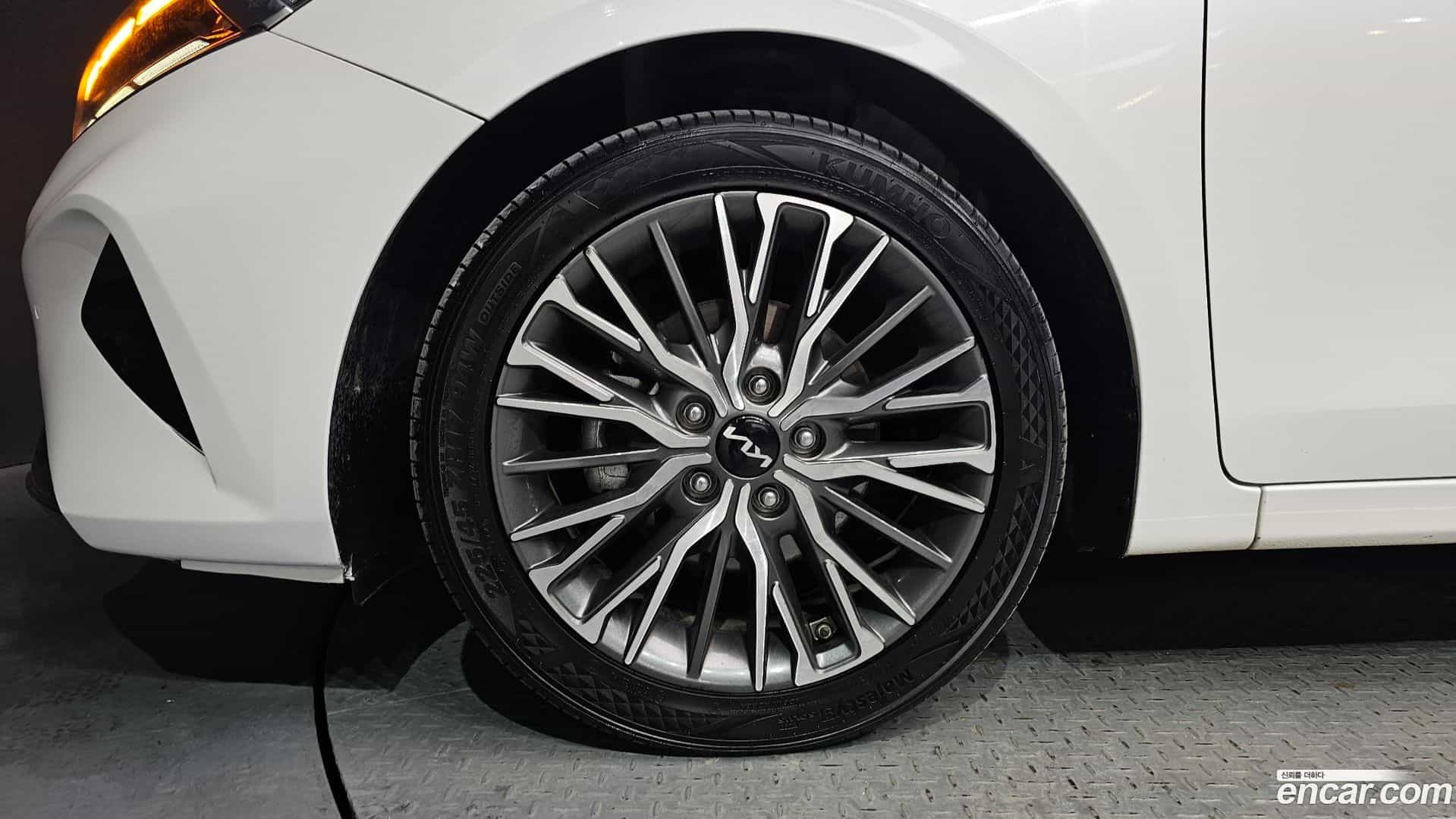 K3 Kia 2023.0-OUTER-005