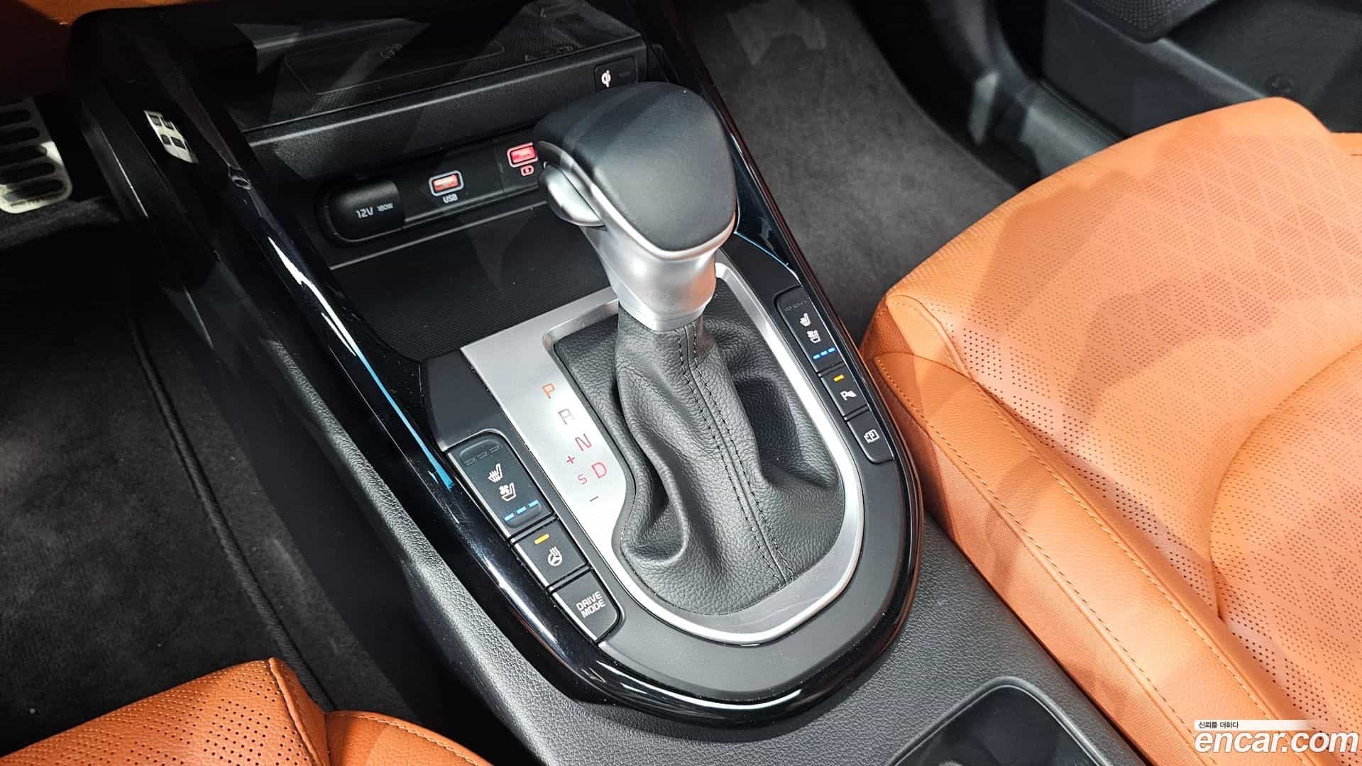 K3 Kia 2023.0-INNER-009