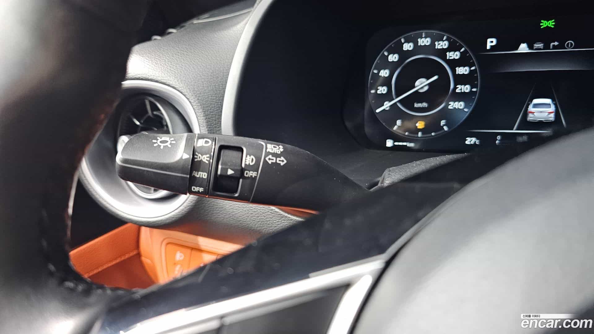 K3 Kia 2023.0-OPTION-043