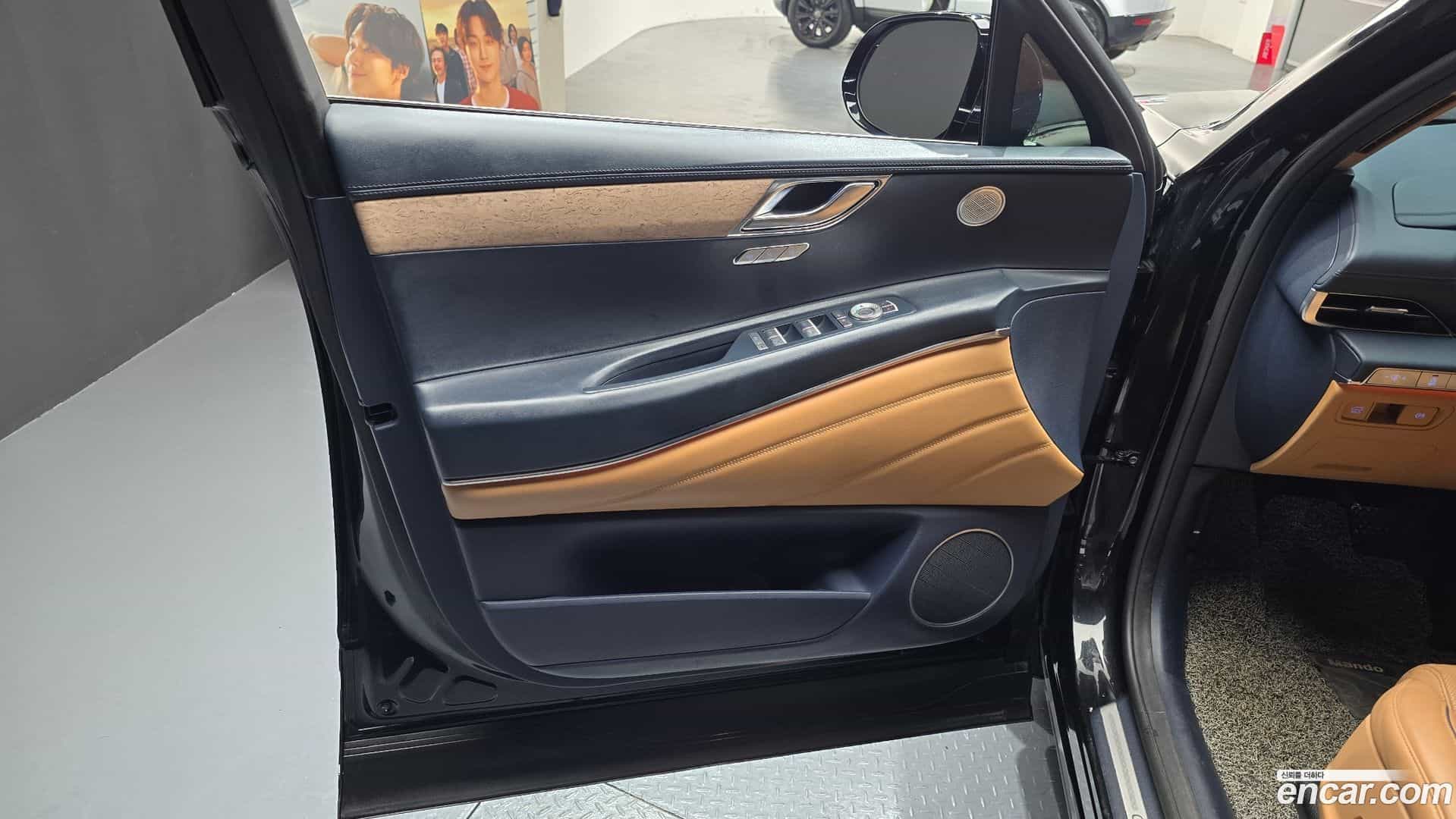 GV80 Genesis 2023.2-INNER-034