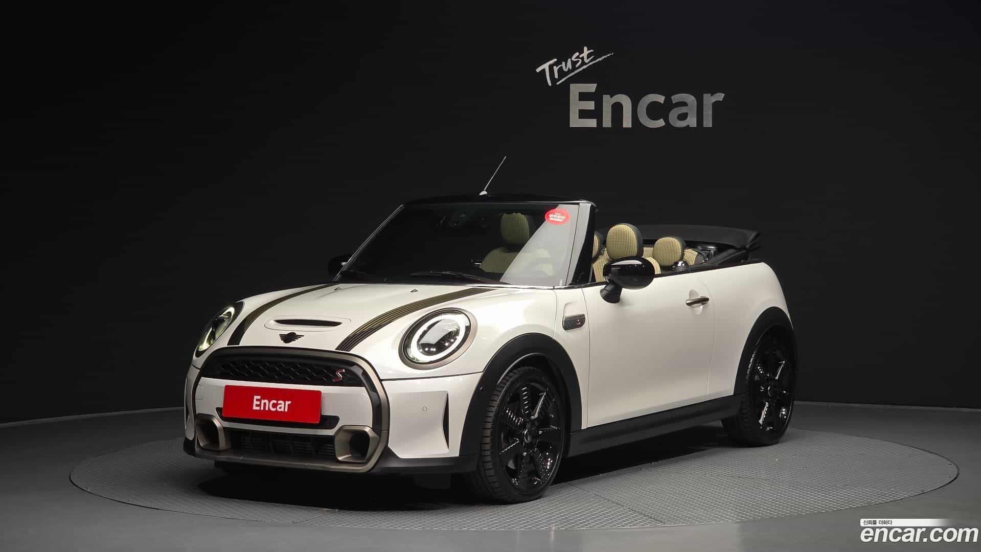 Cooper Convertible Mini 2023.9-OUTER-001
